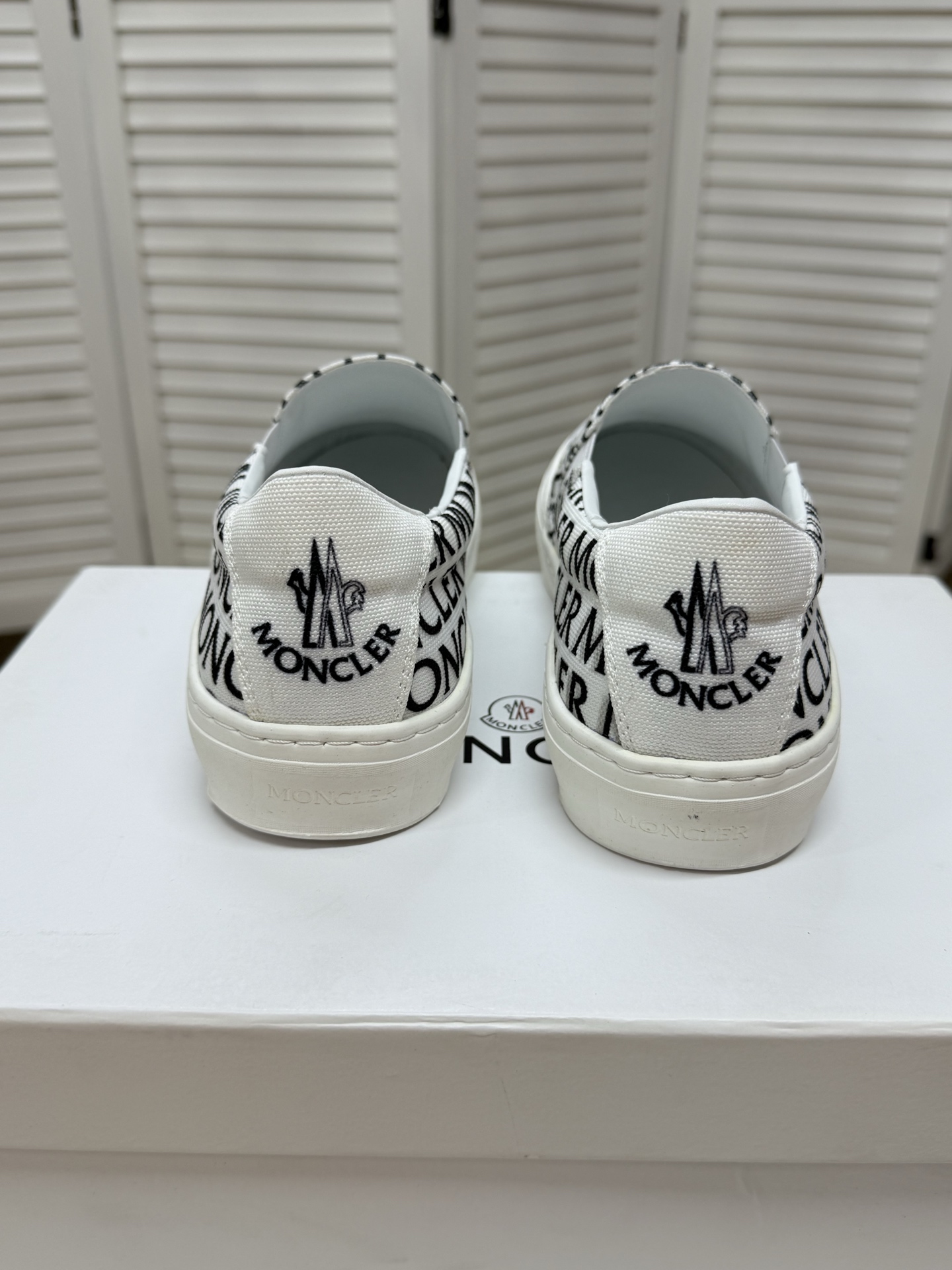 Moncler shoe
