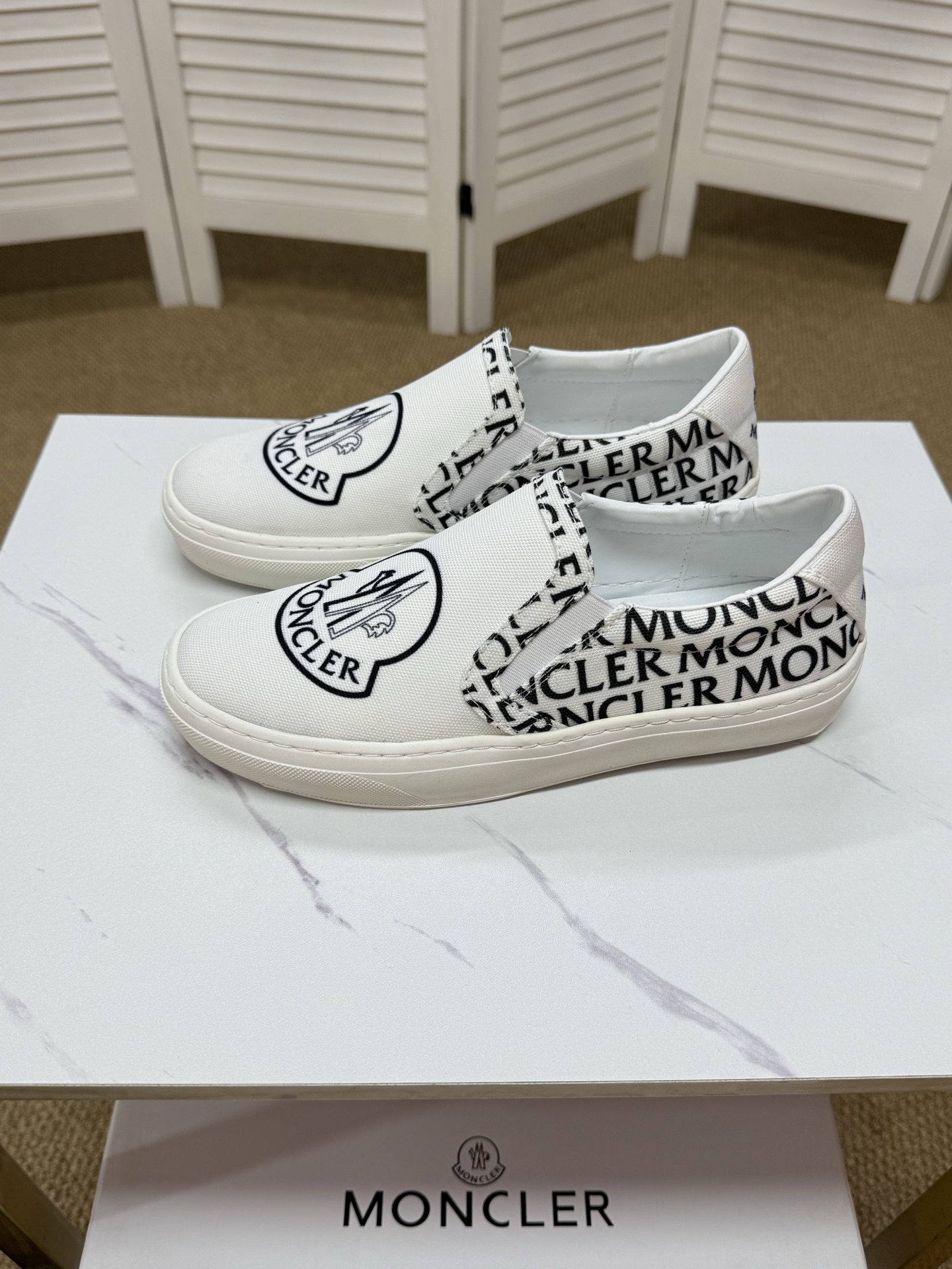 Moncler shoe