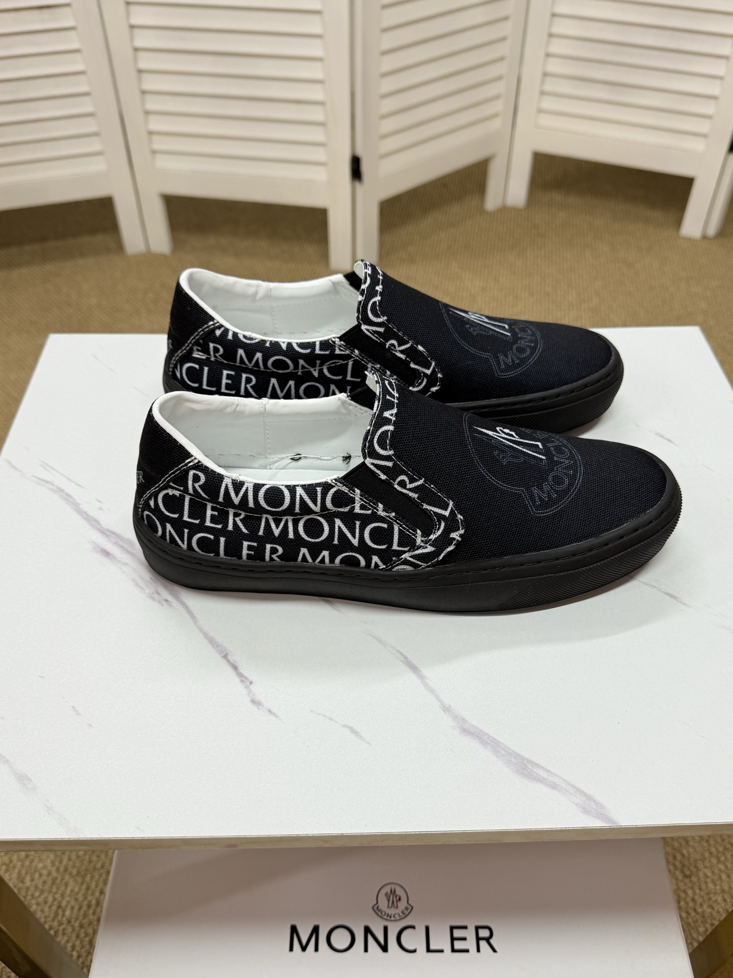 Moncler shoe