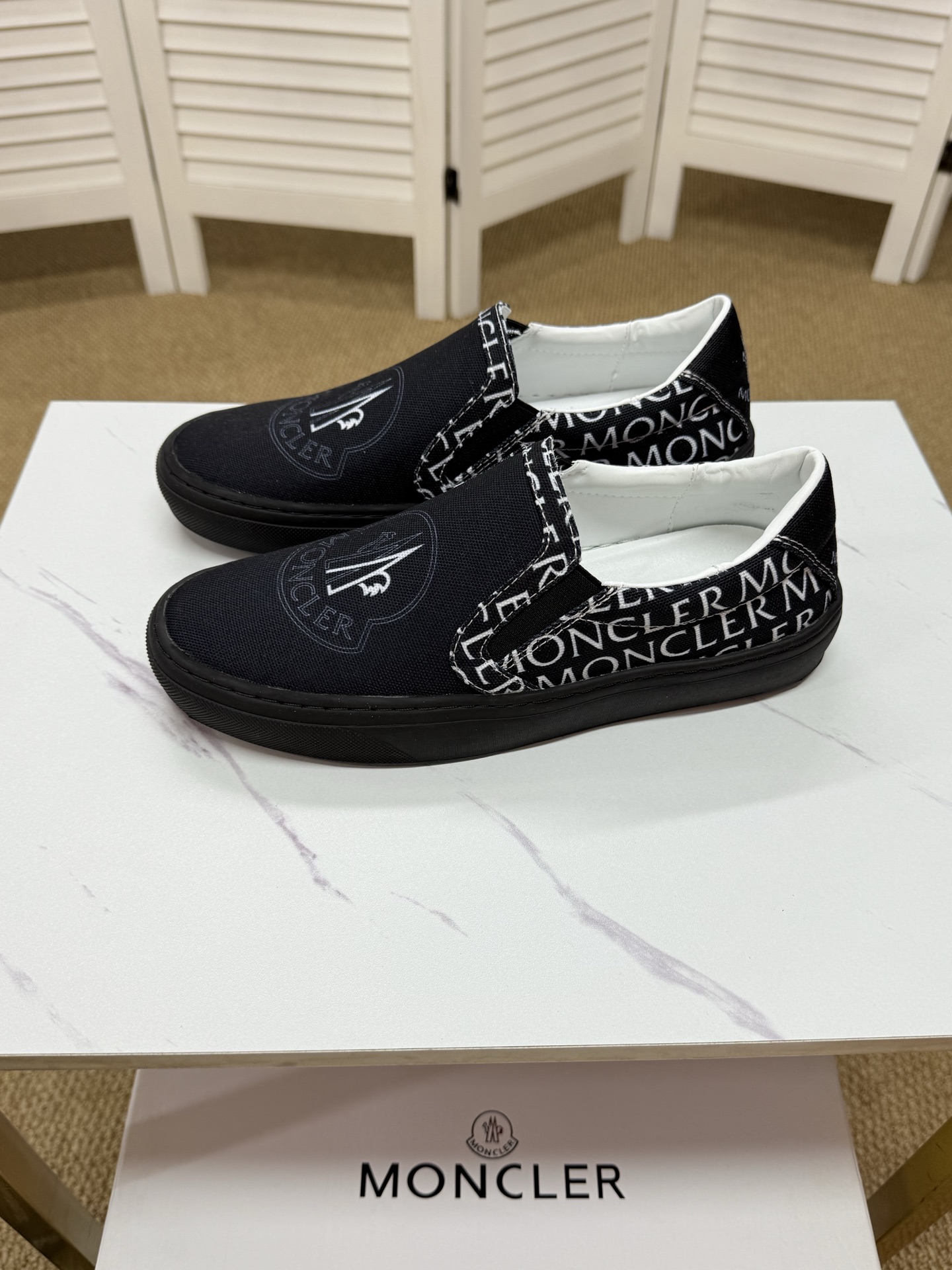 Moncler shoe