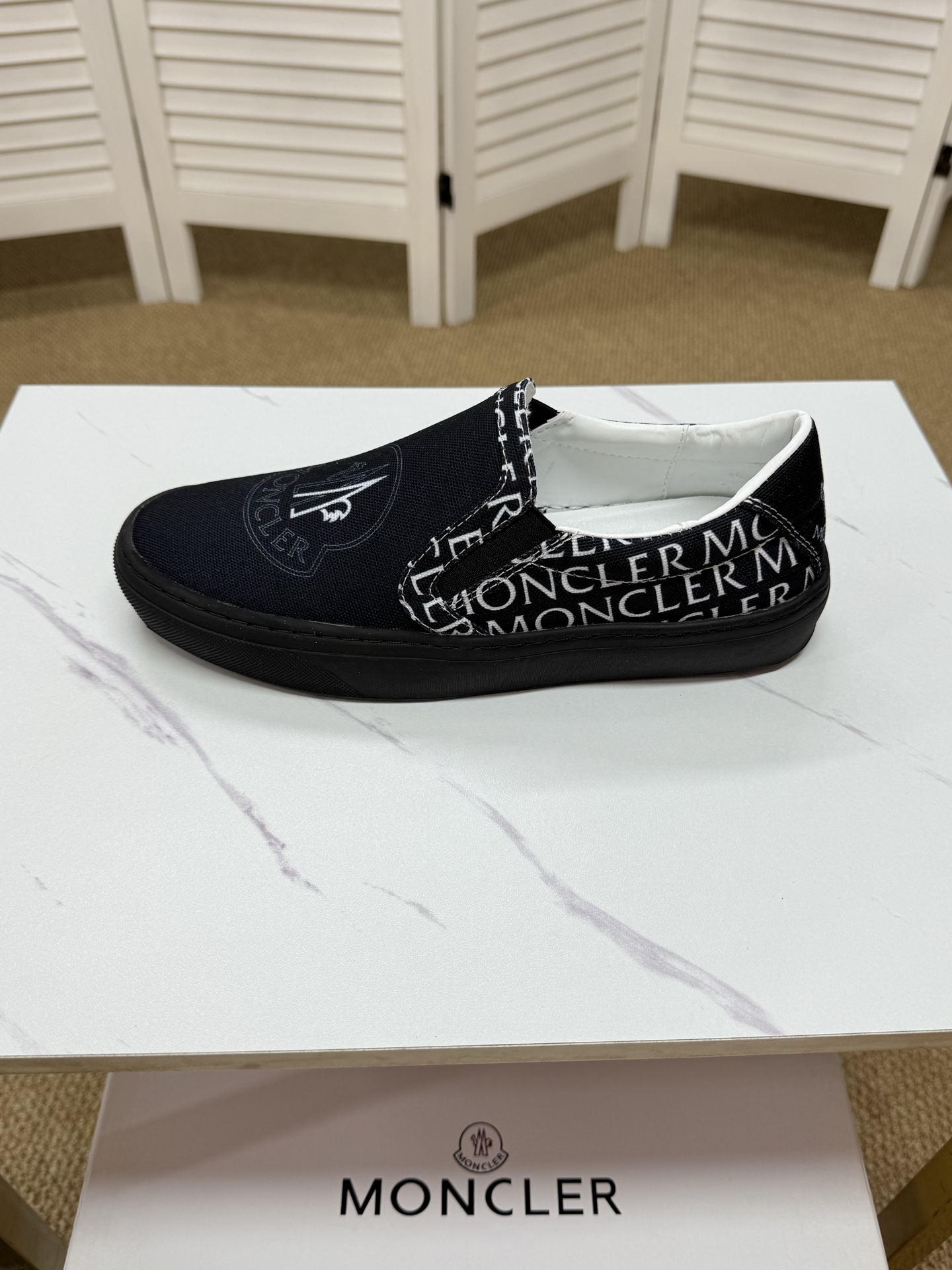 Moncler shoe