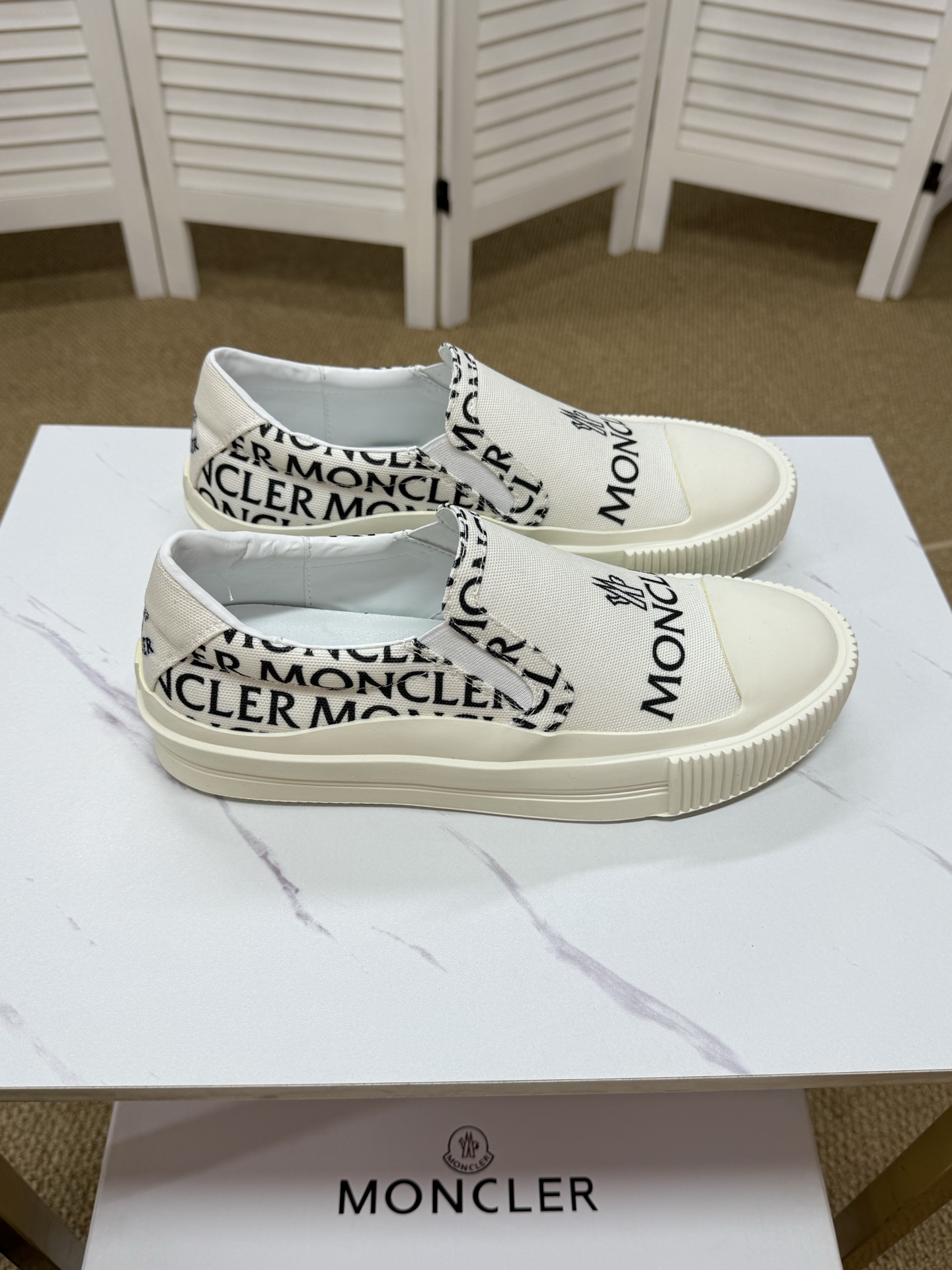 Moncler shoe