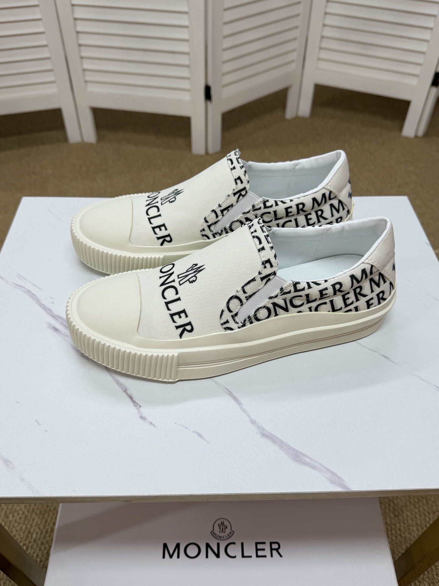 Moncler shoe