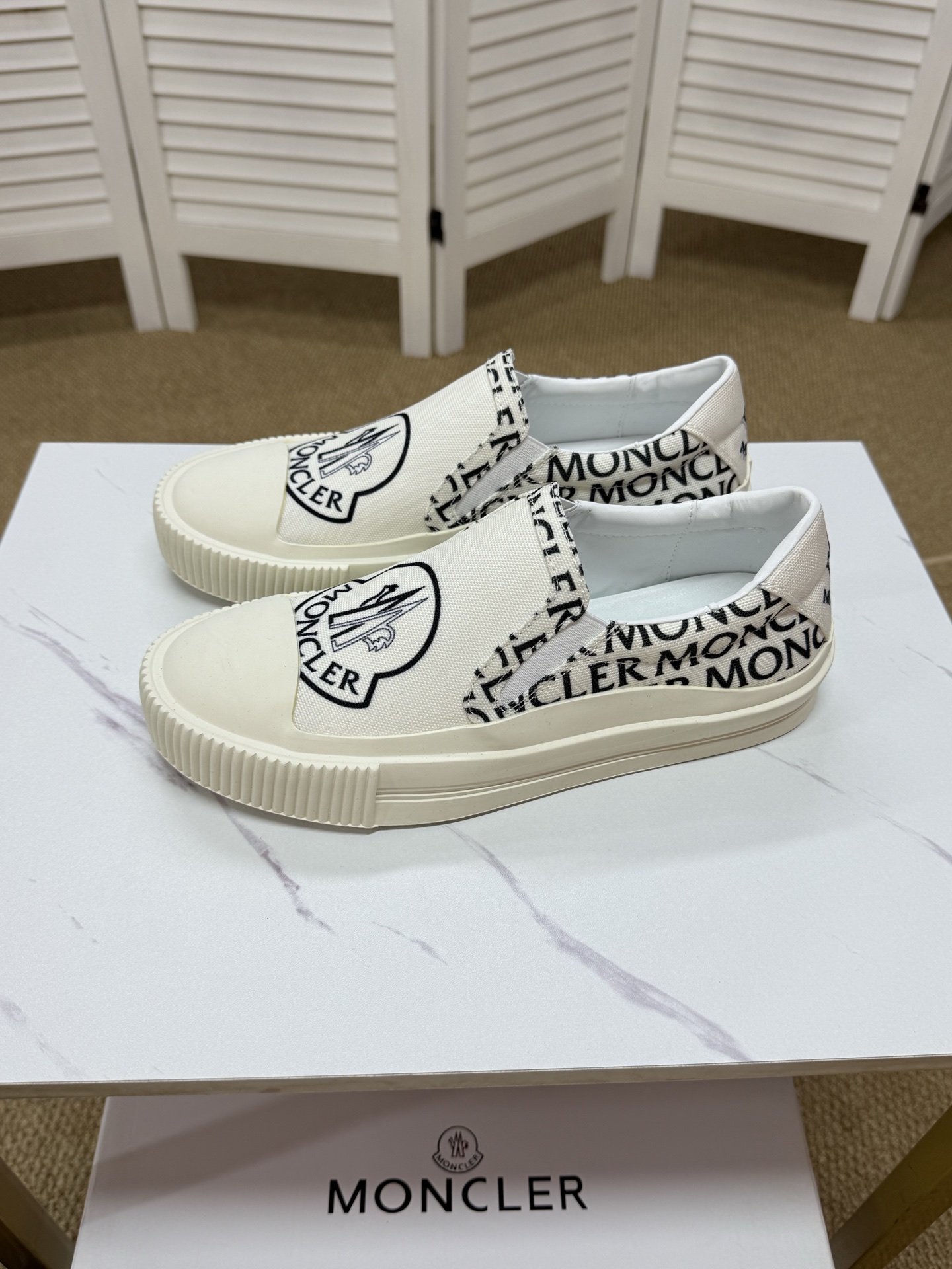 Moncler shoe