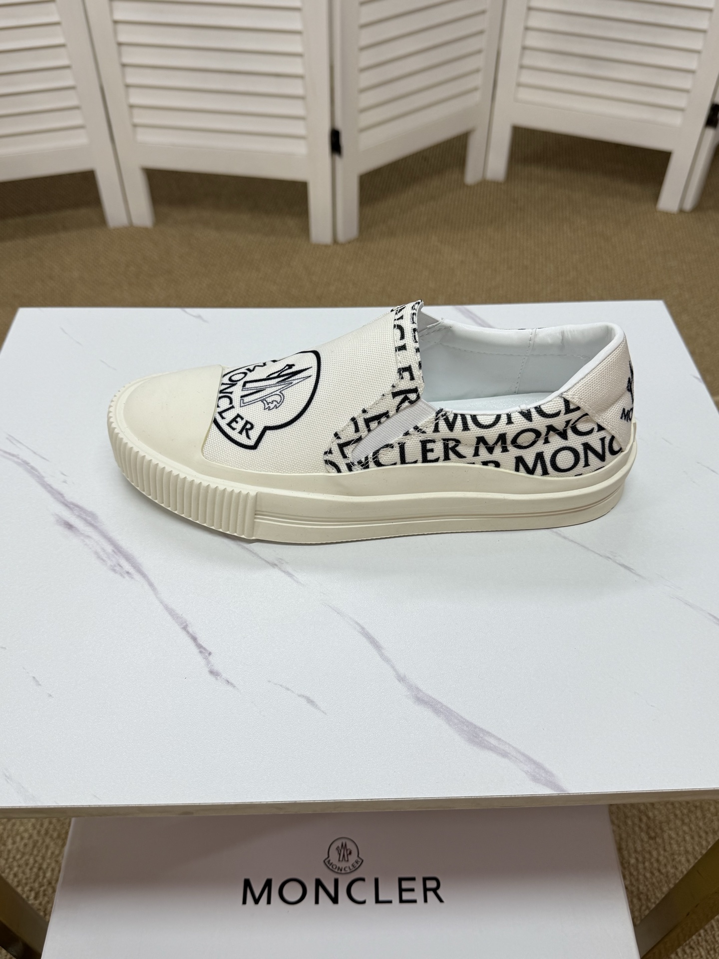 Moncler shoe