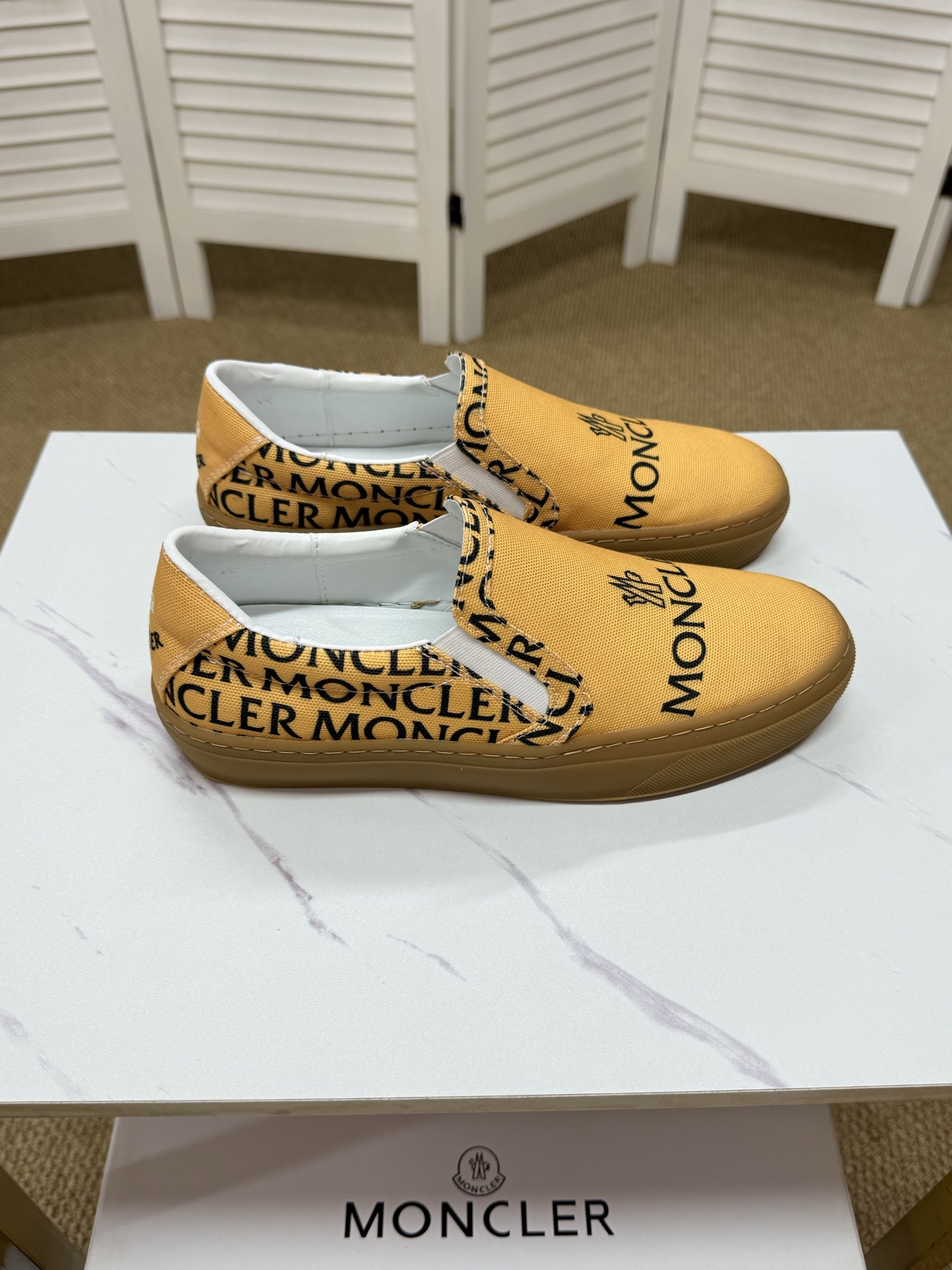 Moncler shoe