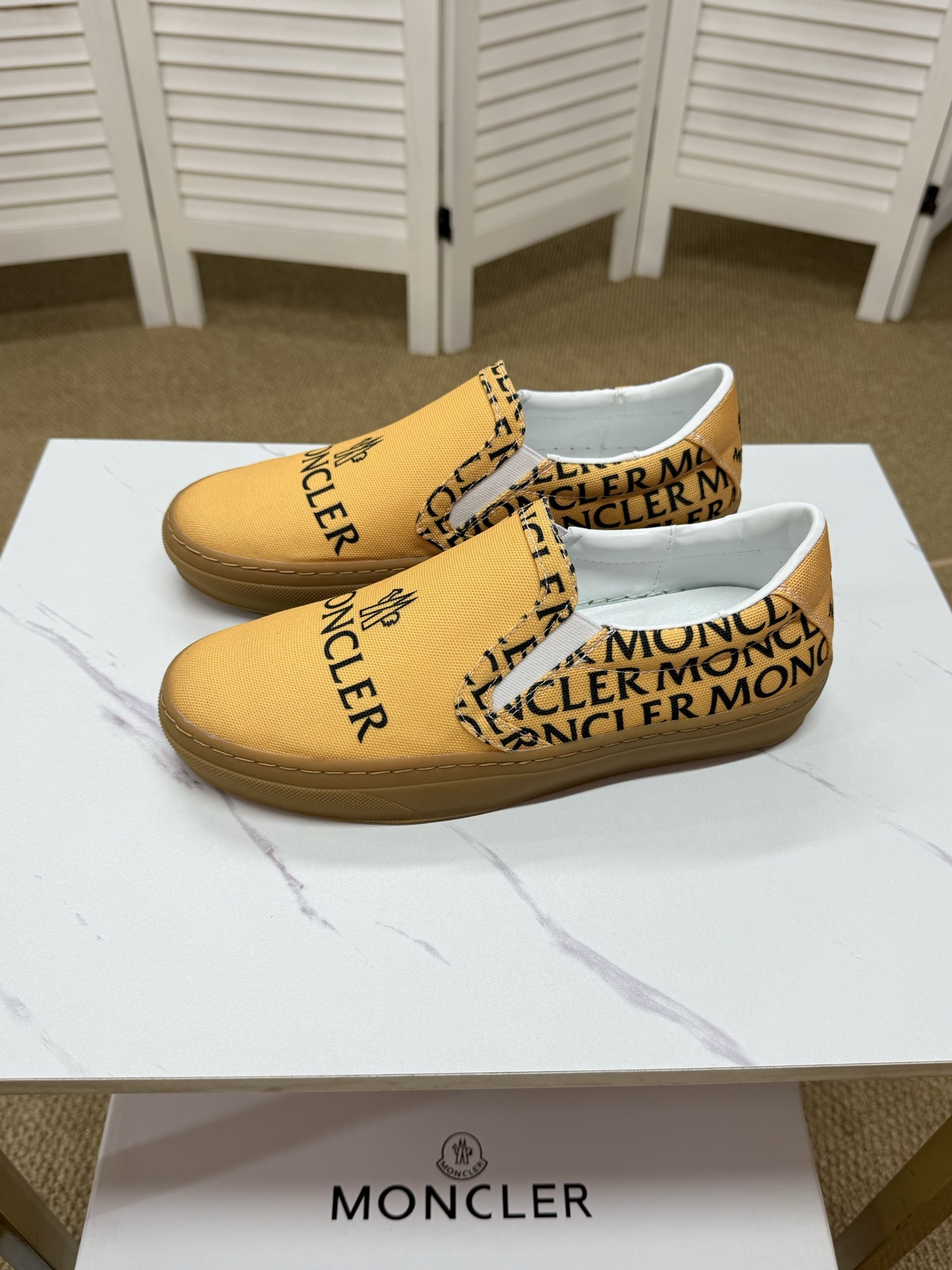 Moncler shoe
