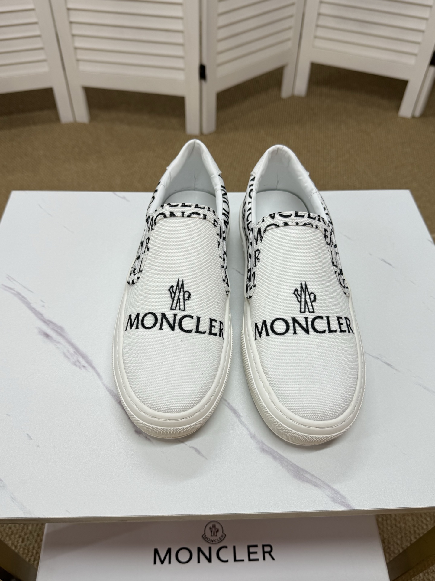 Moncler shoe