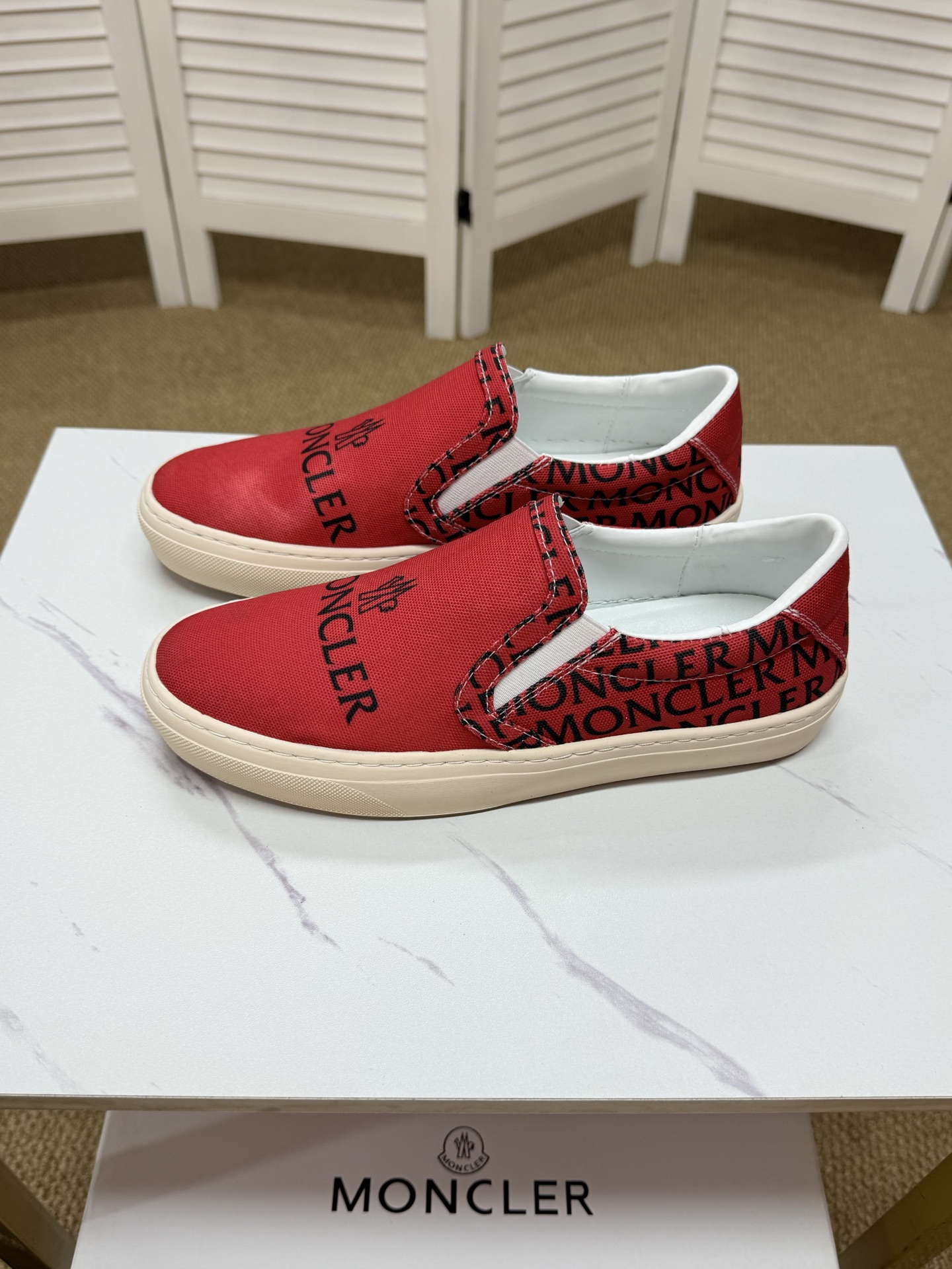 Moncler shoe
