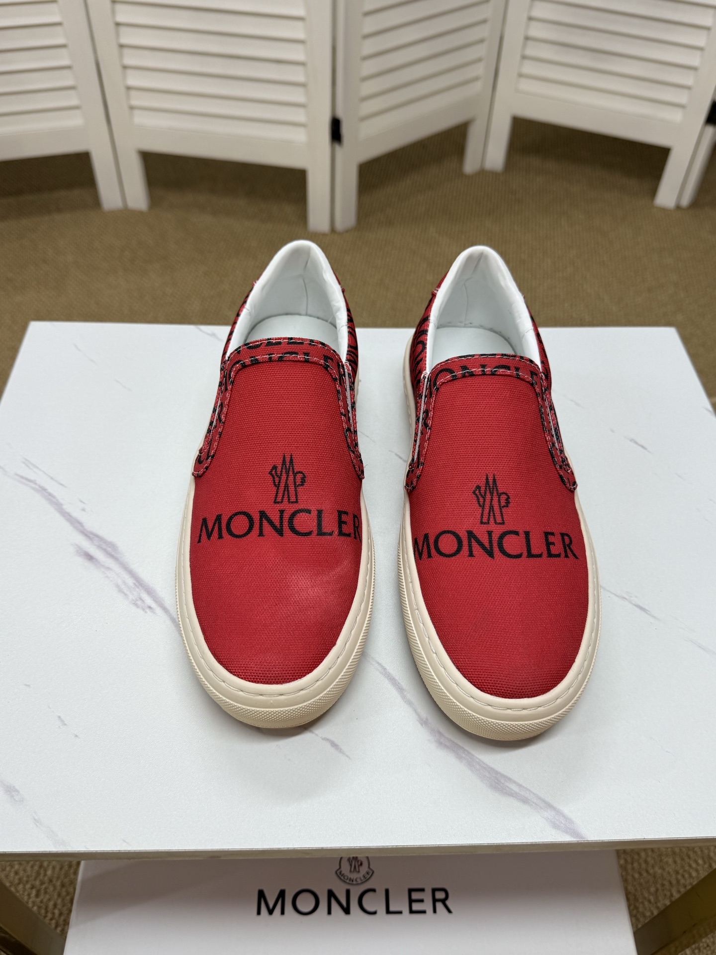 Moncler shoe