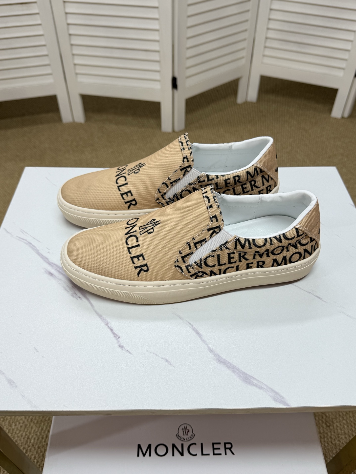 Moncler shoe