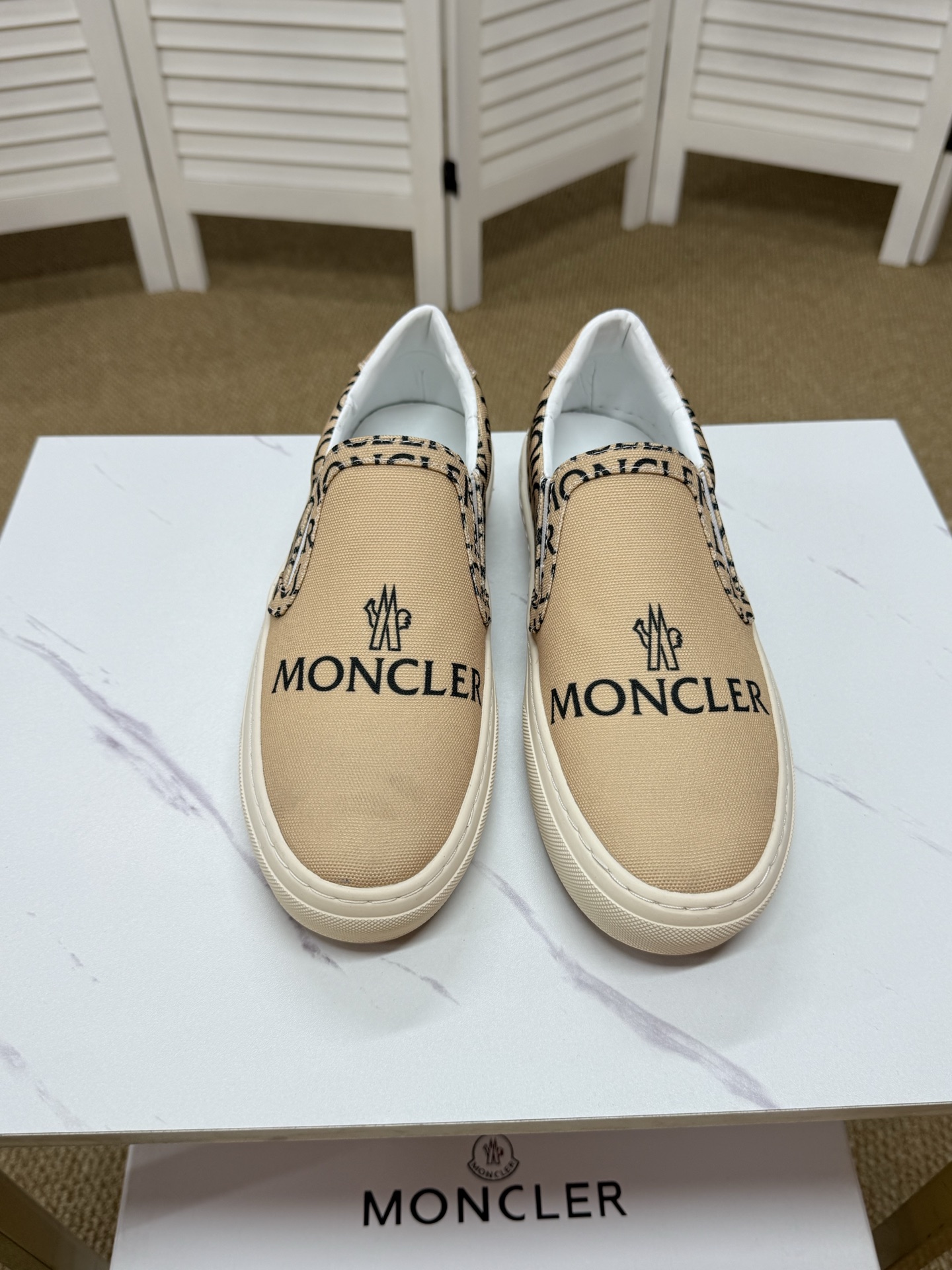 Moncler shoe