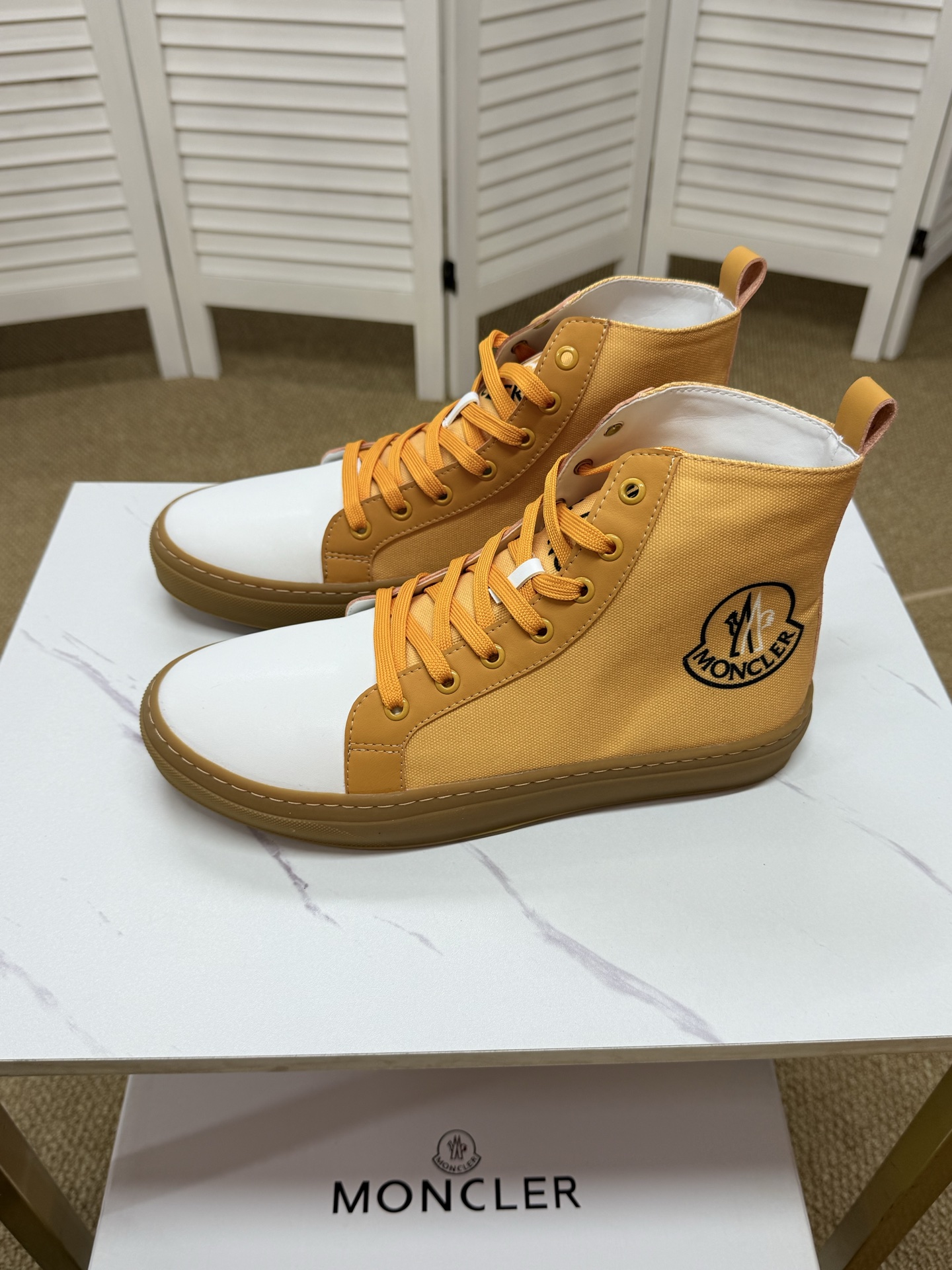 Moncler shoe