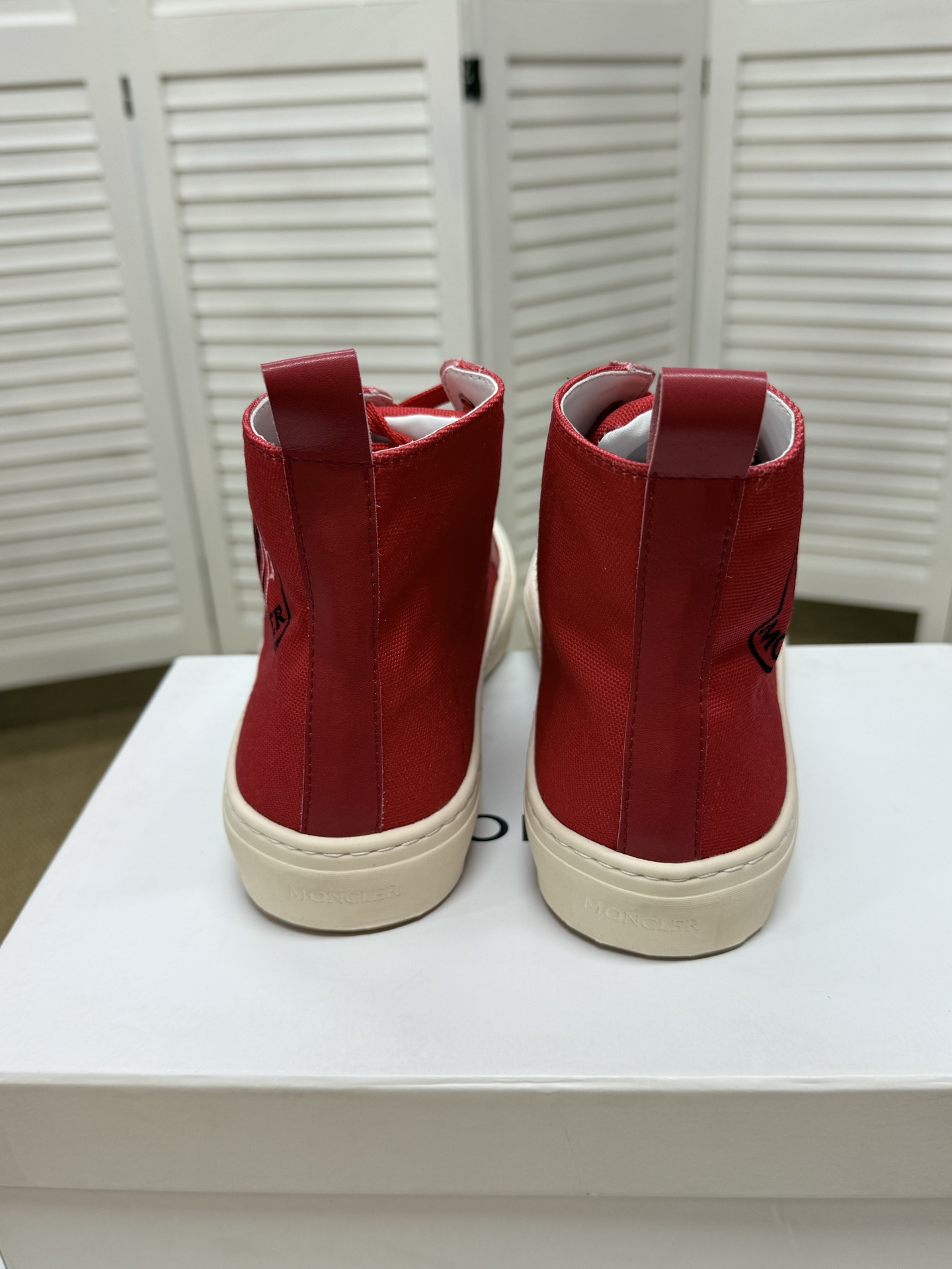 Moncler shoe