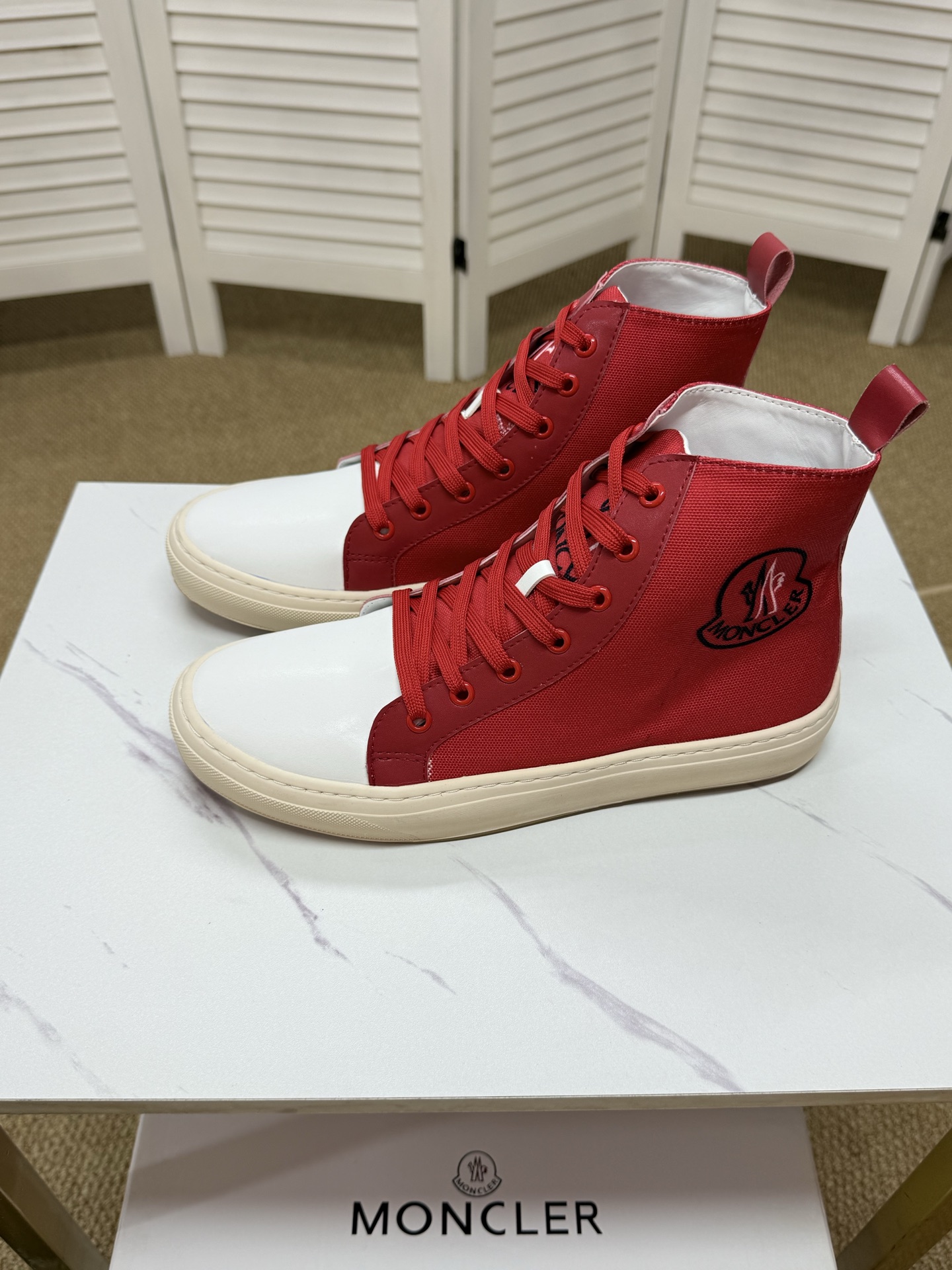 Moncler shoe