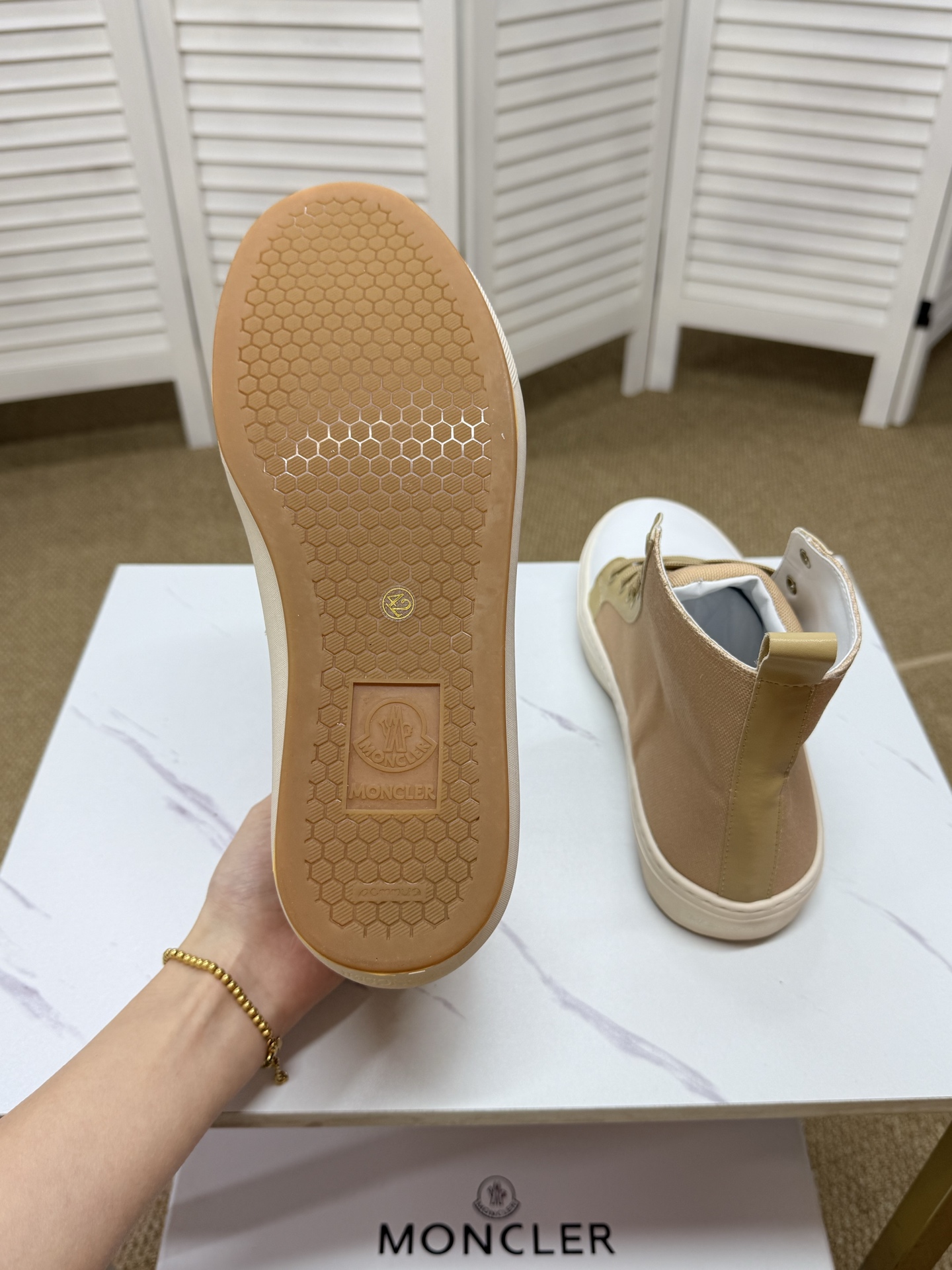 Moncler shoe