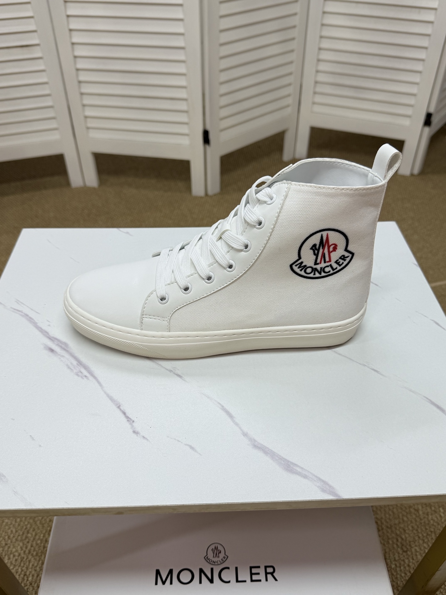 Moncler shoe