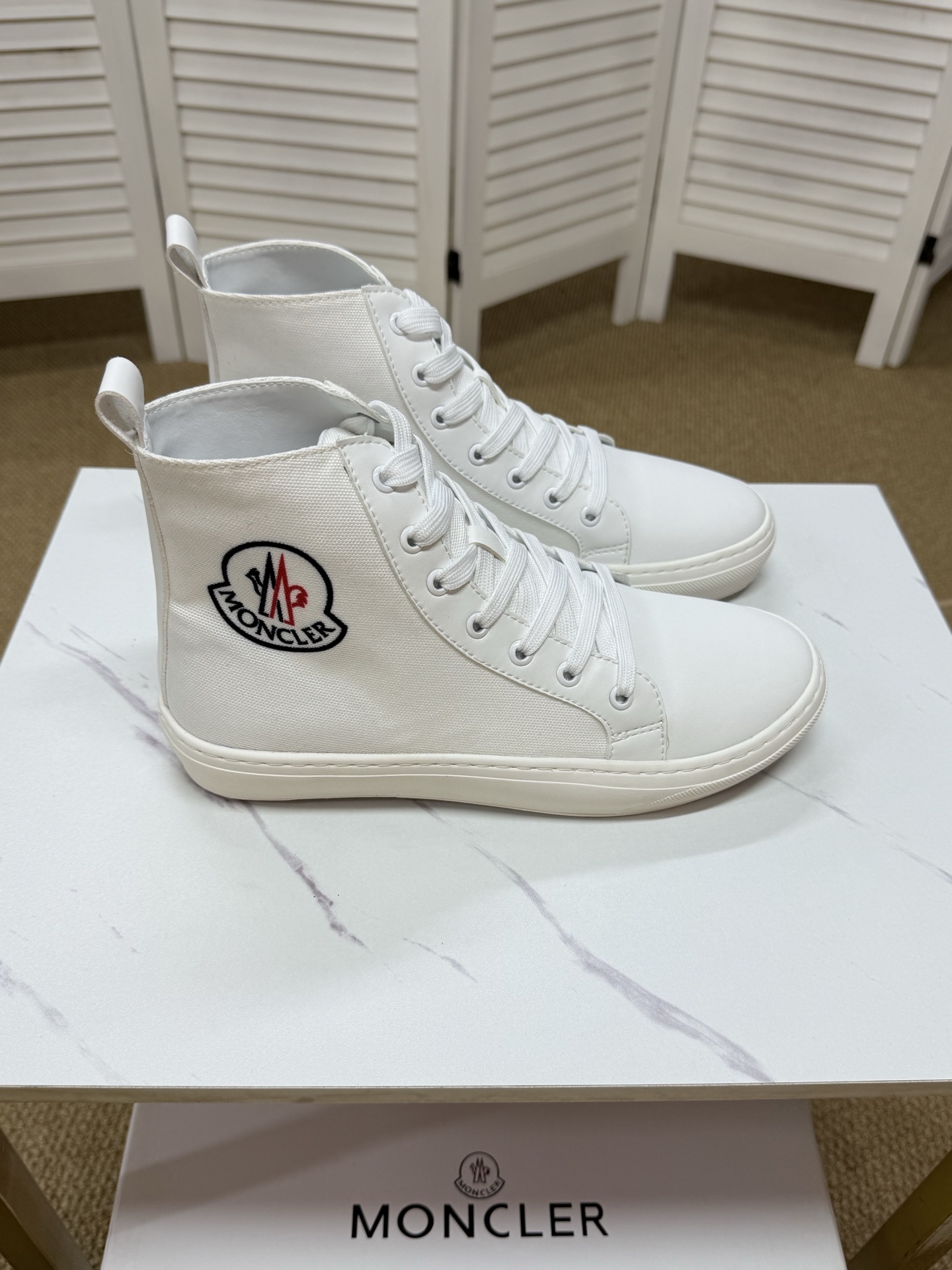 Moncler shoe