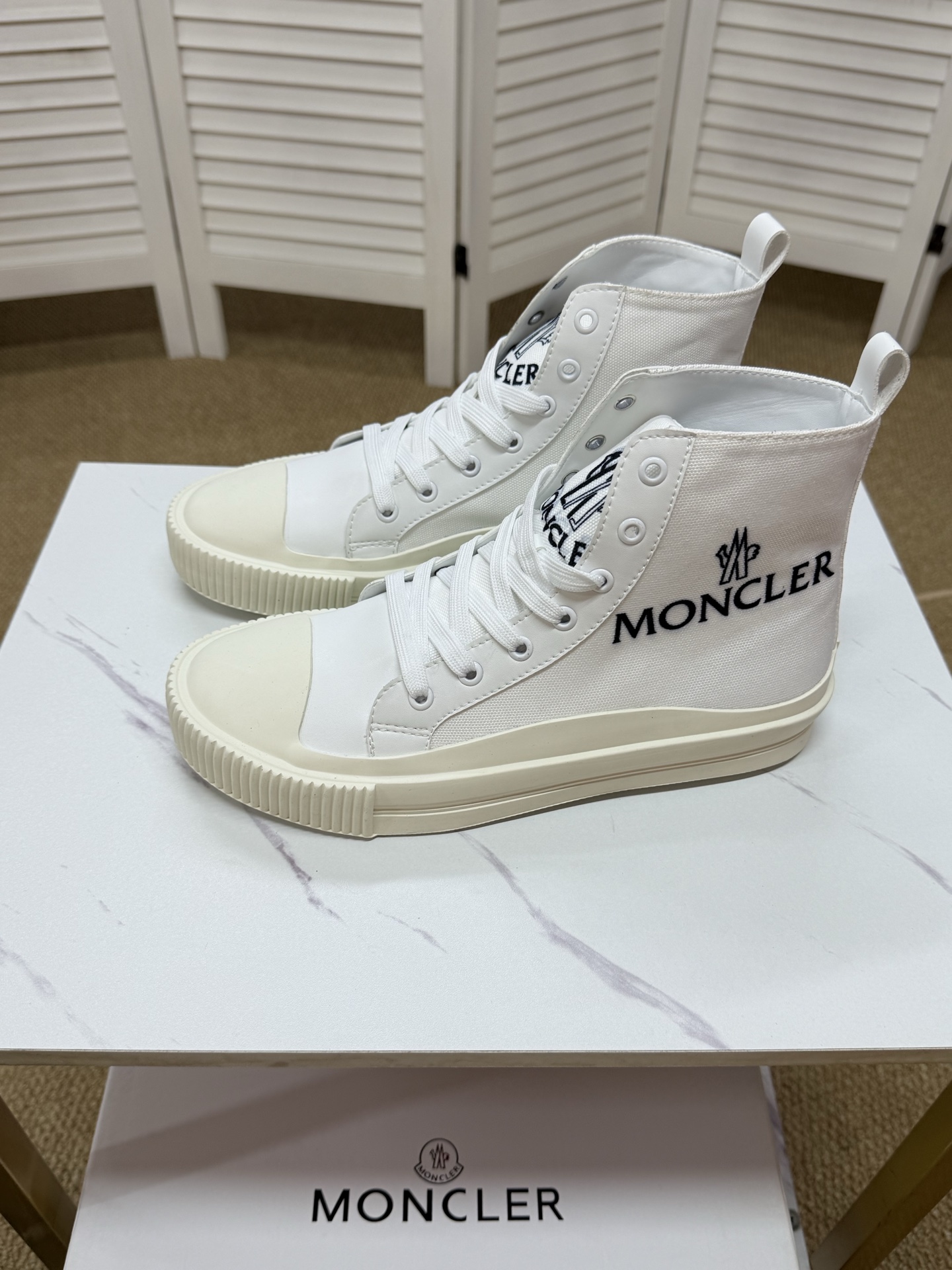 Moncler shoe
