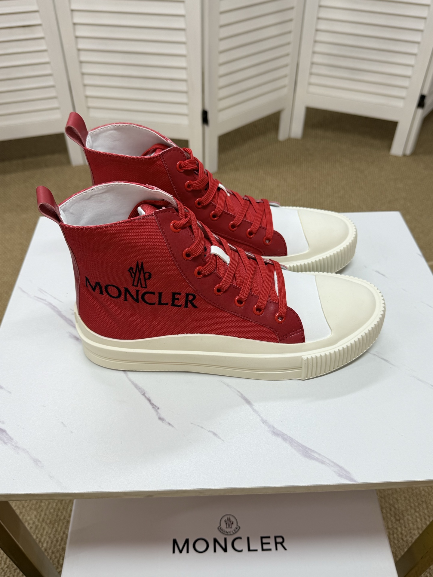 Moncler shoe