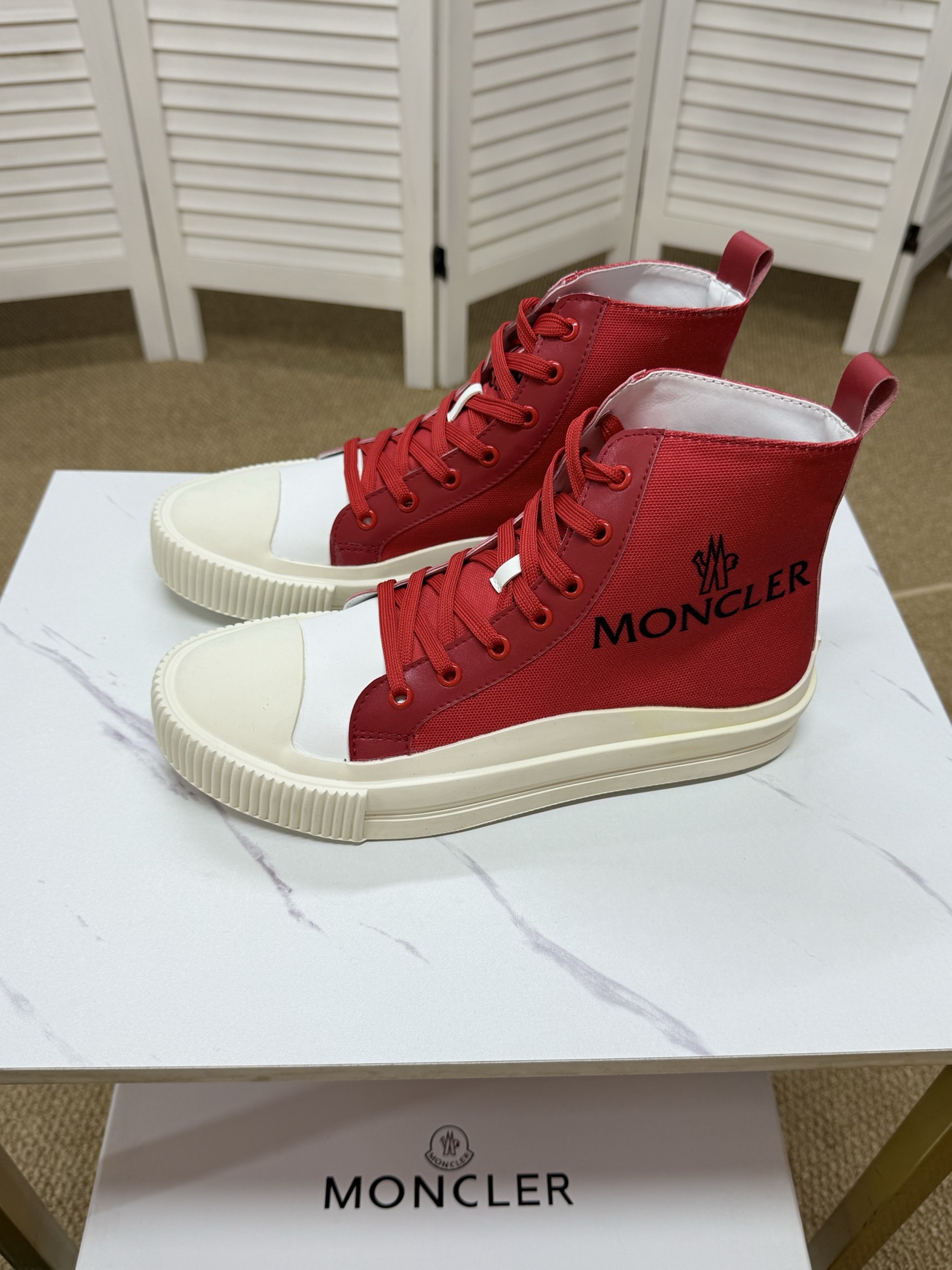 Moncler shoe