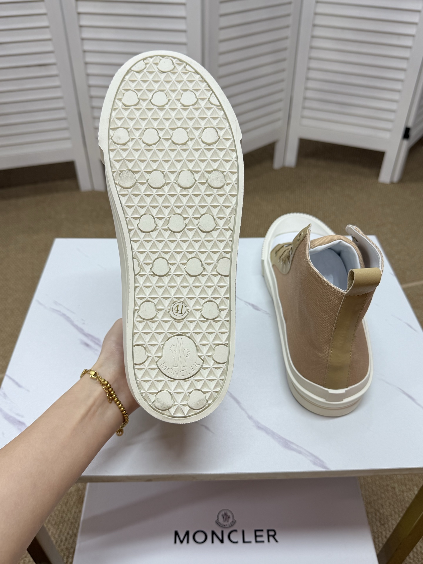 Moncler shoe