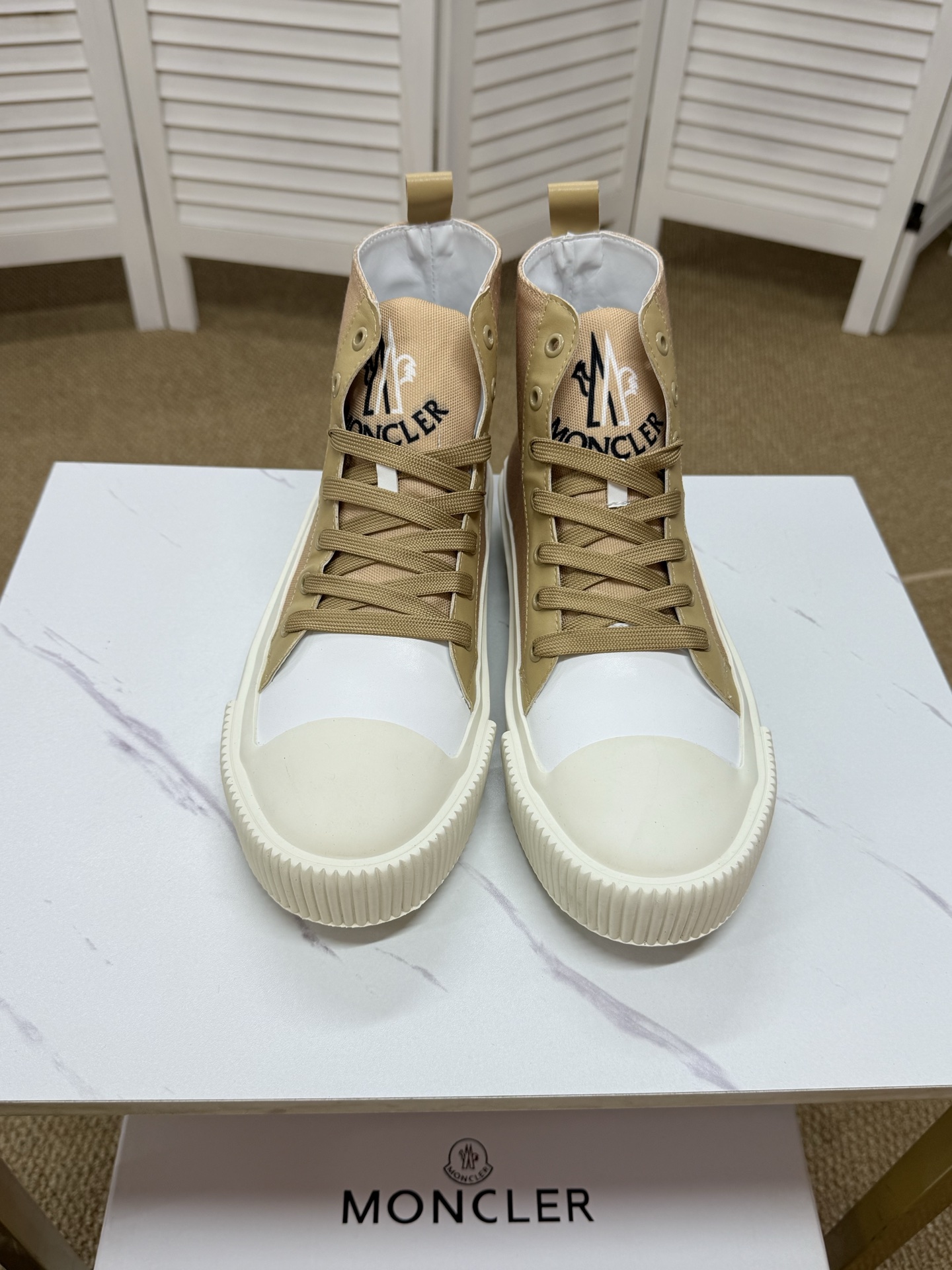 Moncler shoe