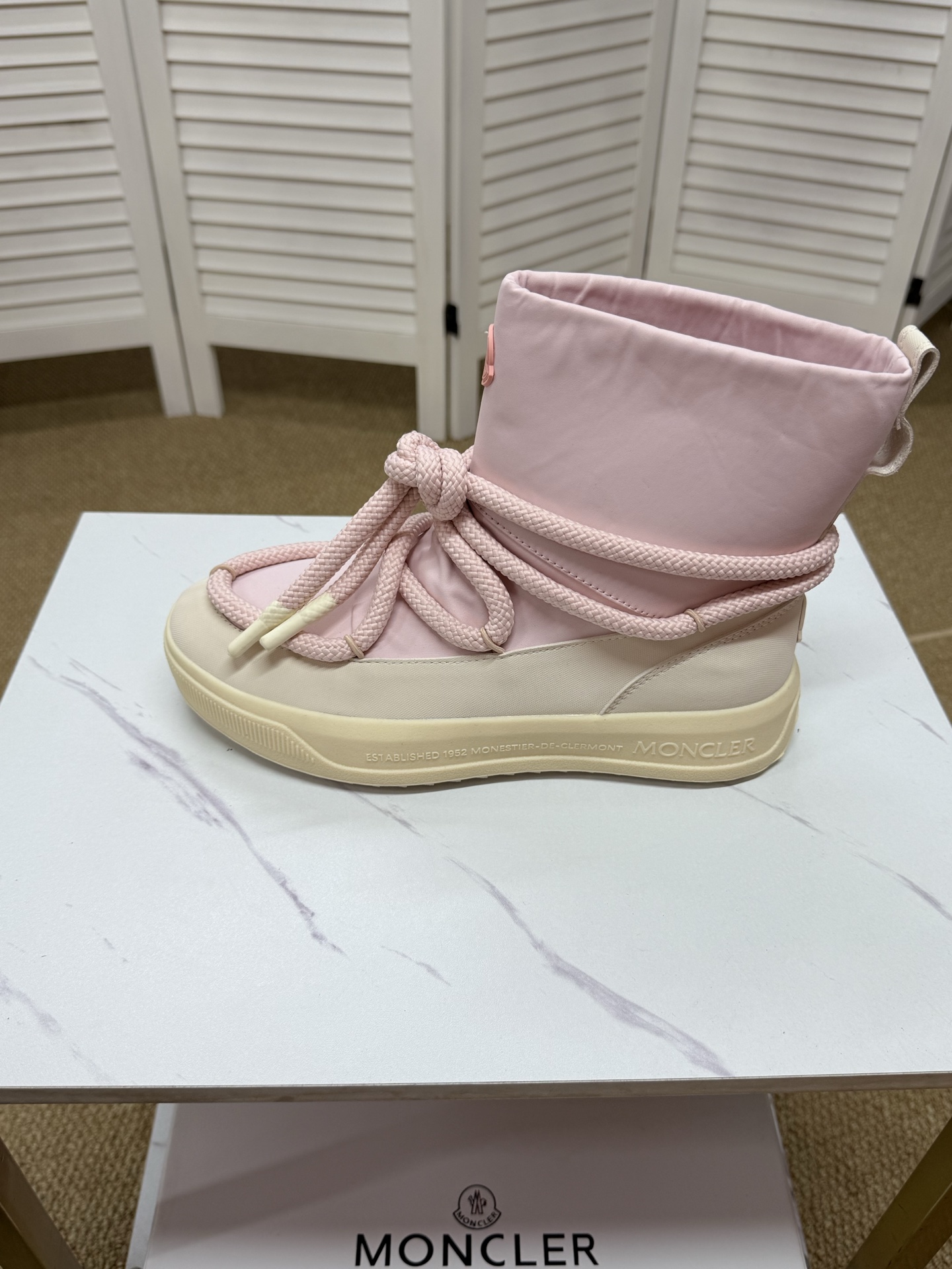 Moncler shoe