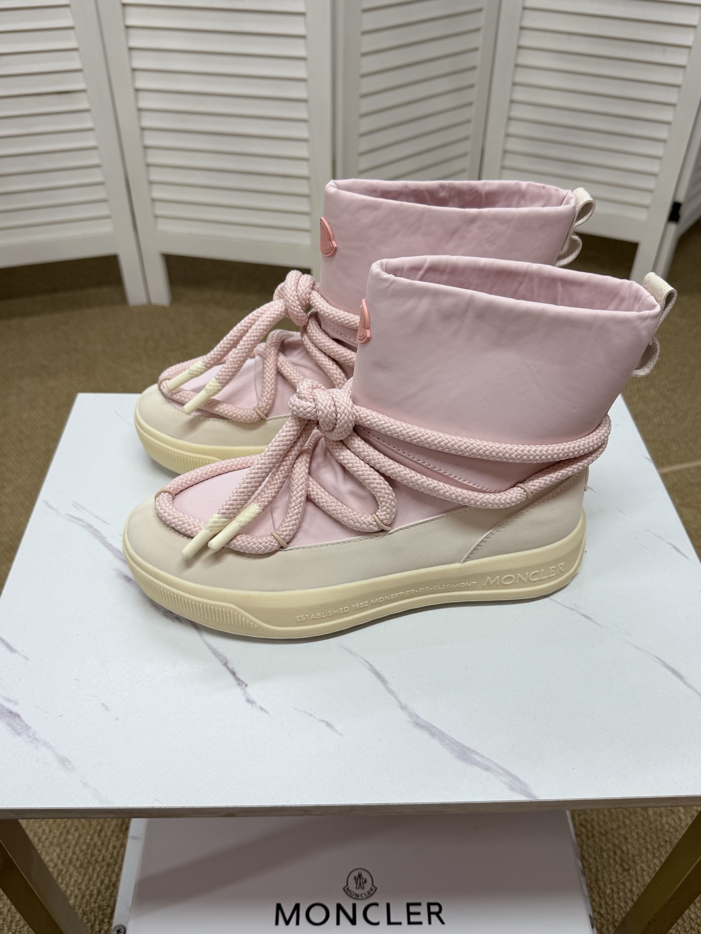 Moncler shoe