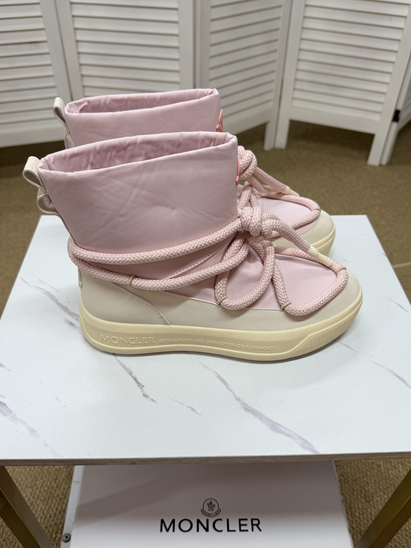 Moncler shoe