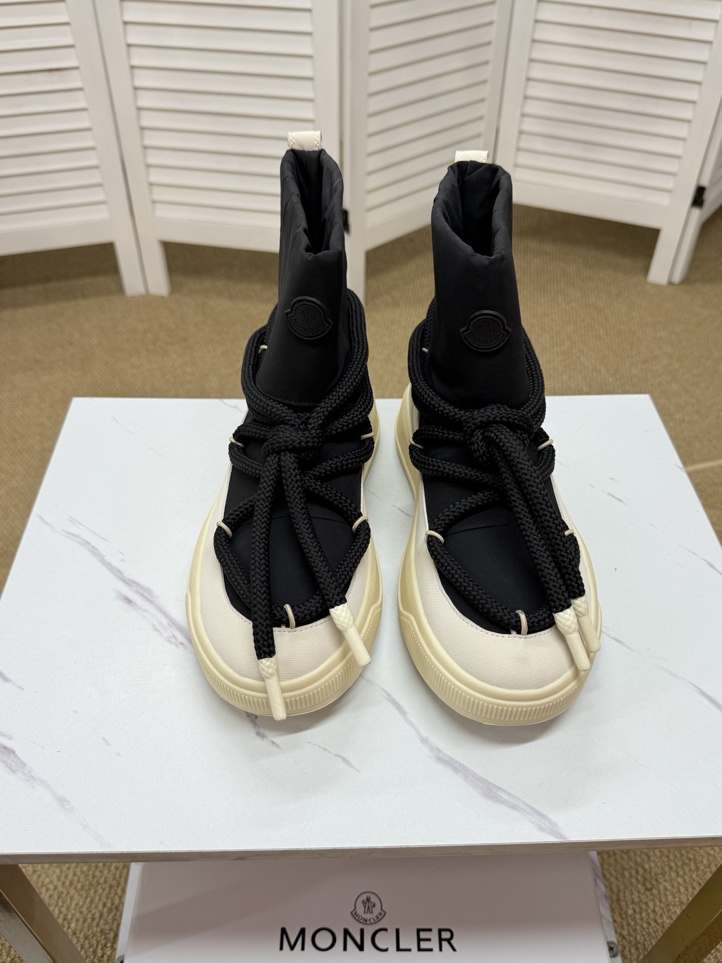 Moncler shoe