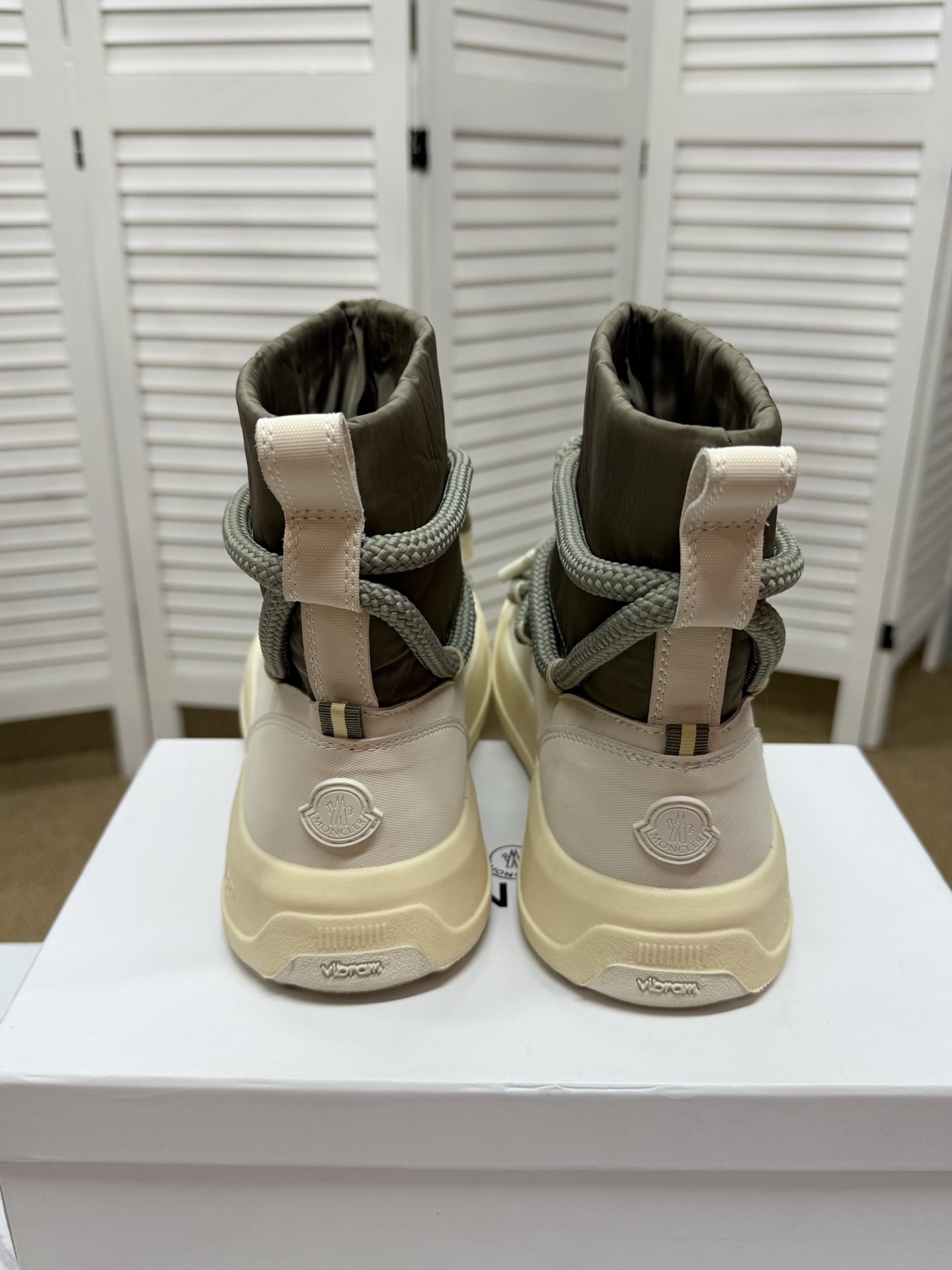 Moncler shoe