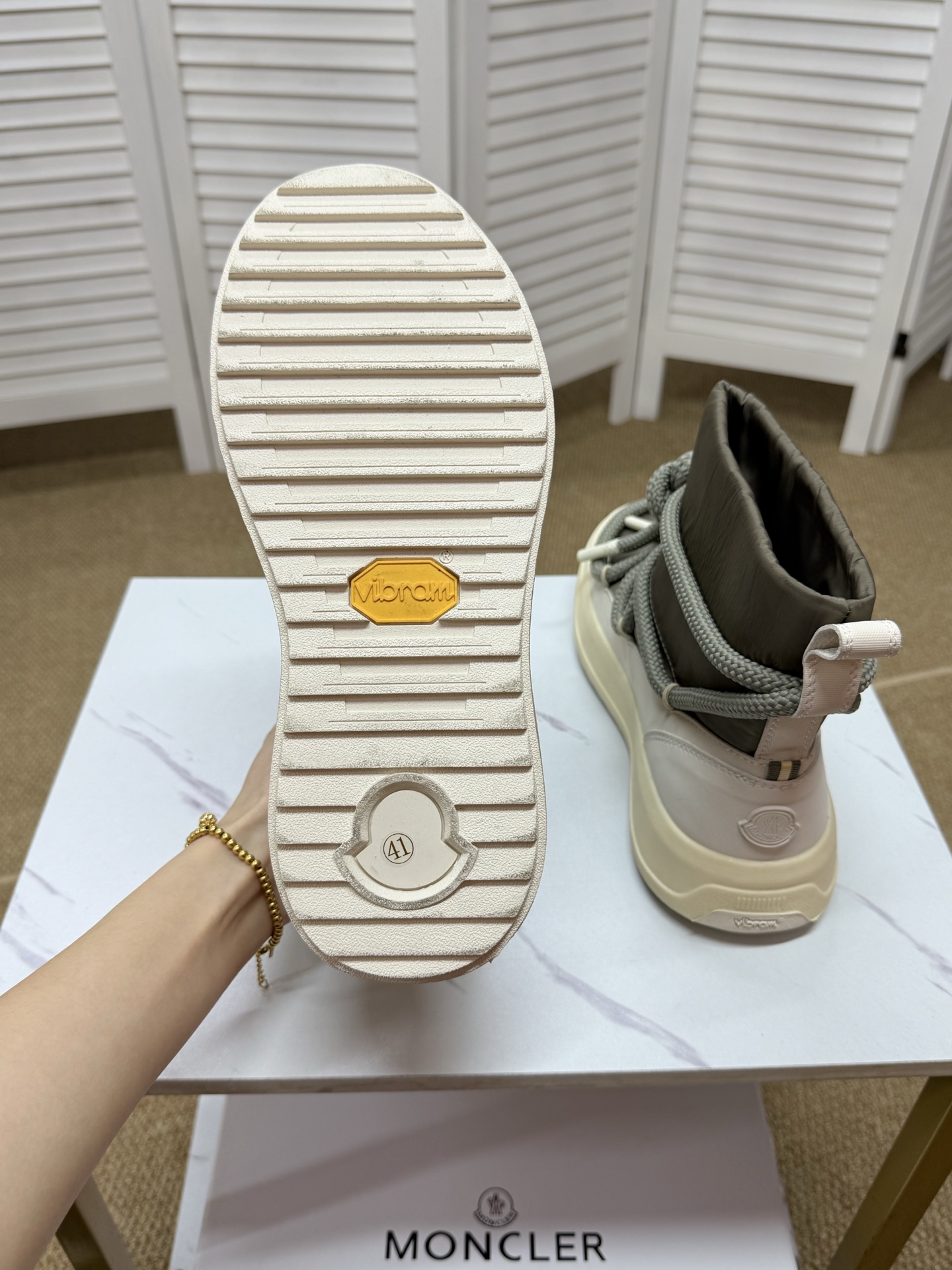 Moncler shoe