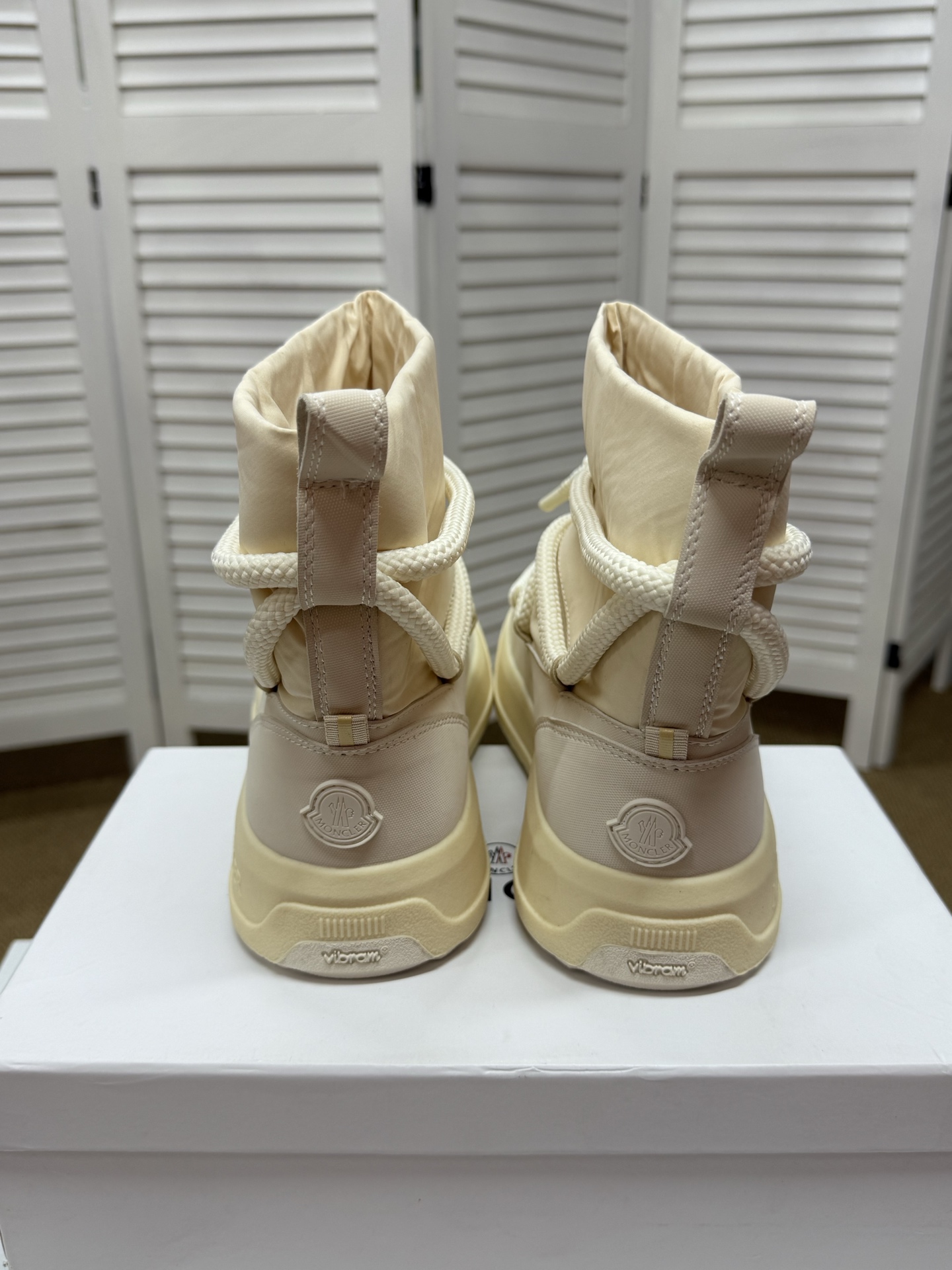 Moncler shoe