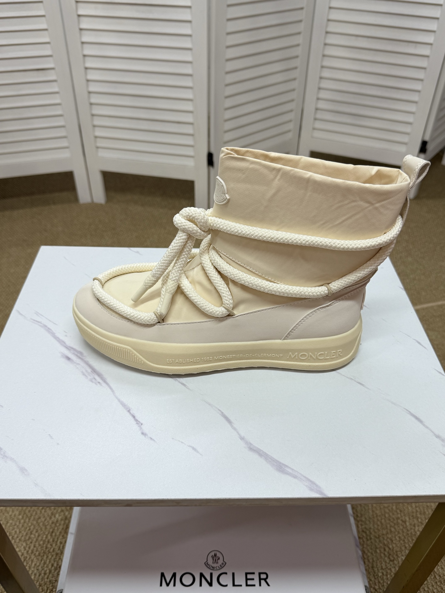 Moncler shoe