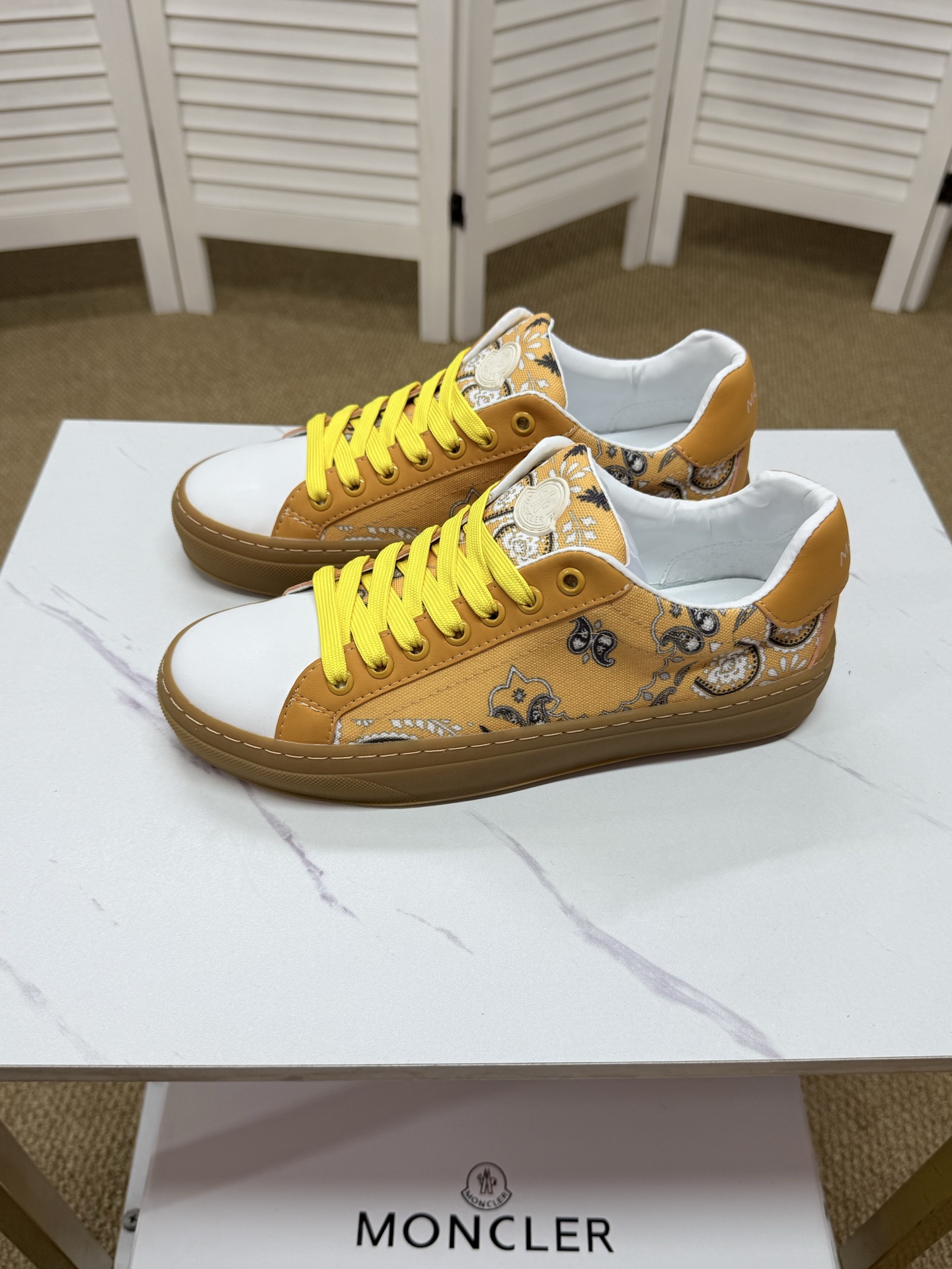 Moncler shoe