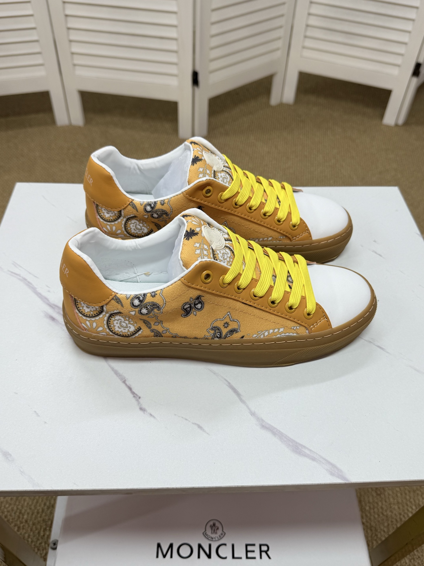 Moncler shoe