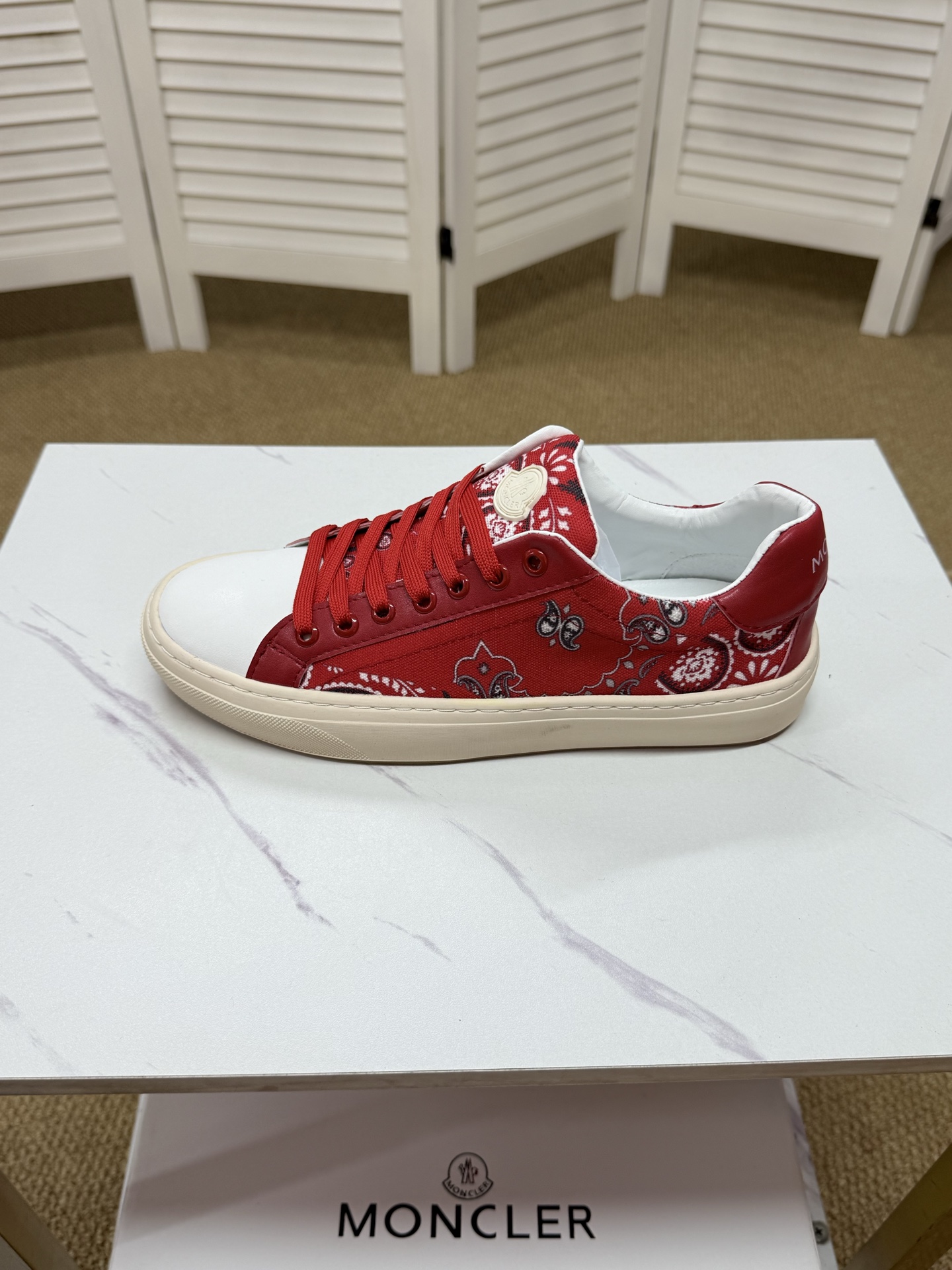 Moncler shoe