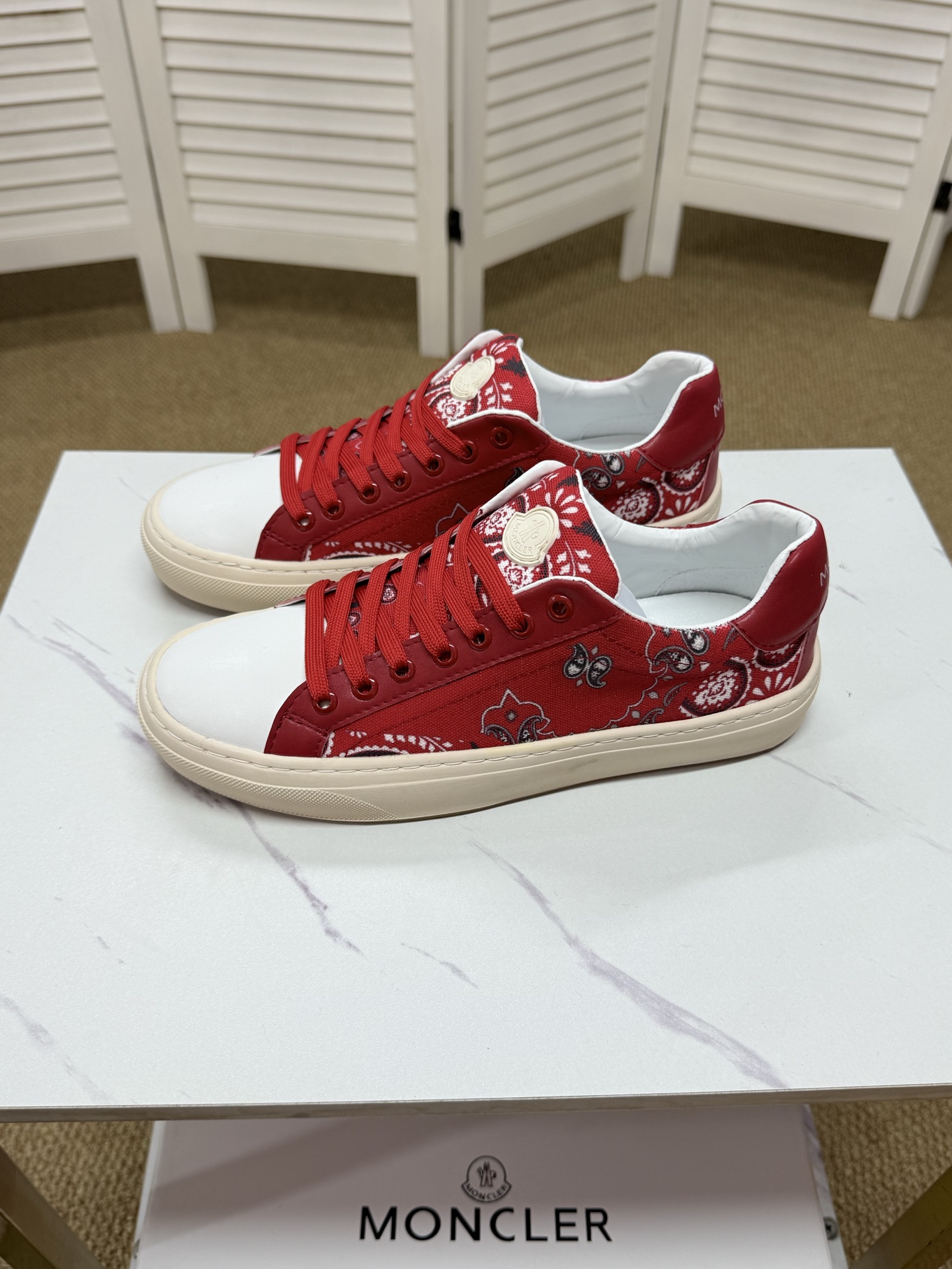 Moncler shoe