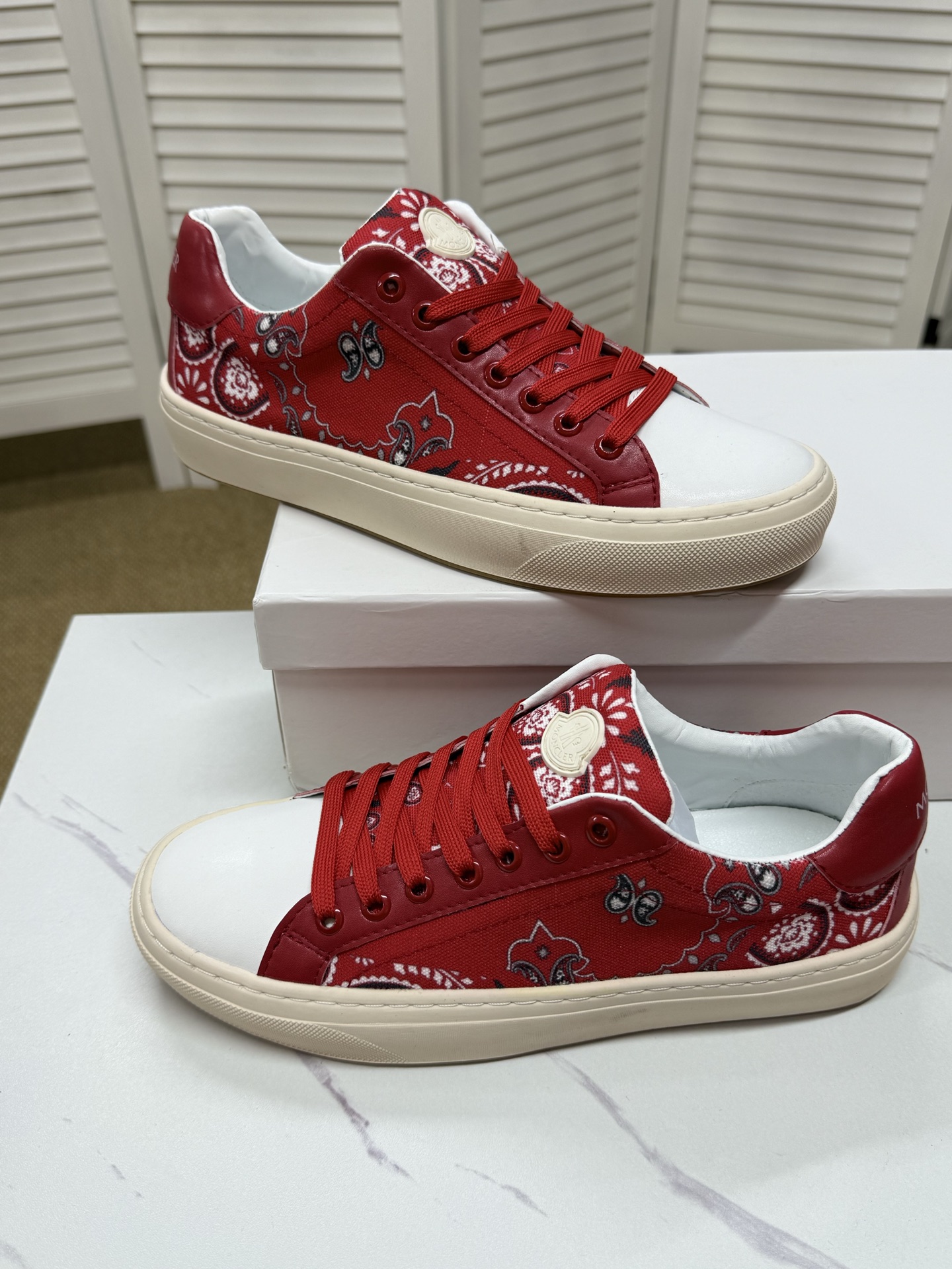 Moncler shoe