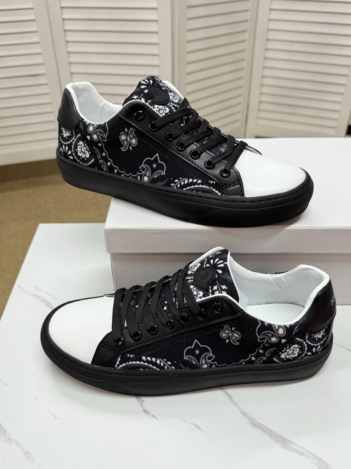 Moncler shoe