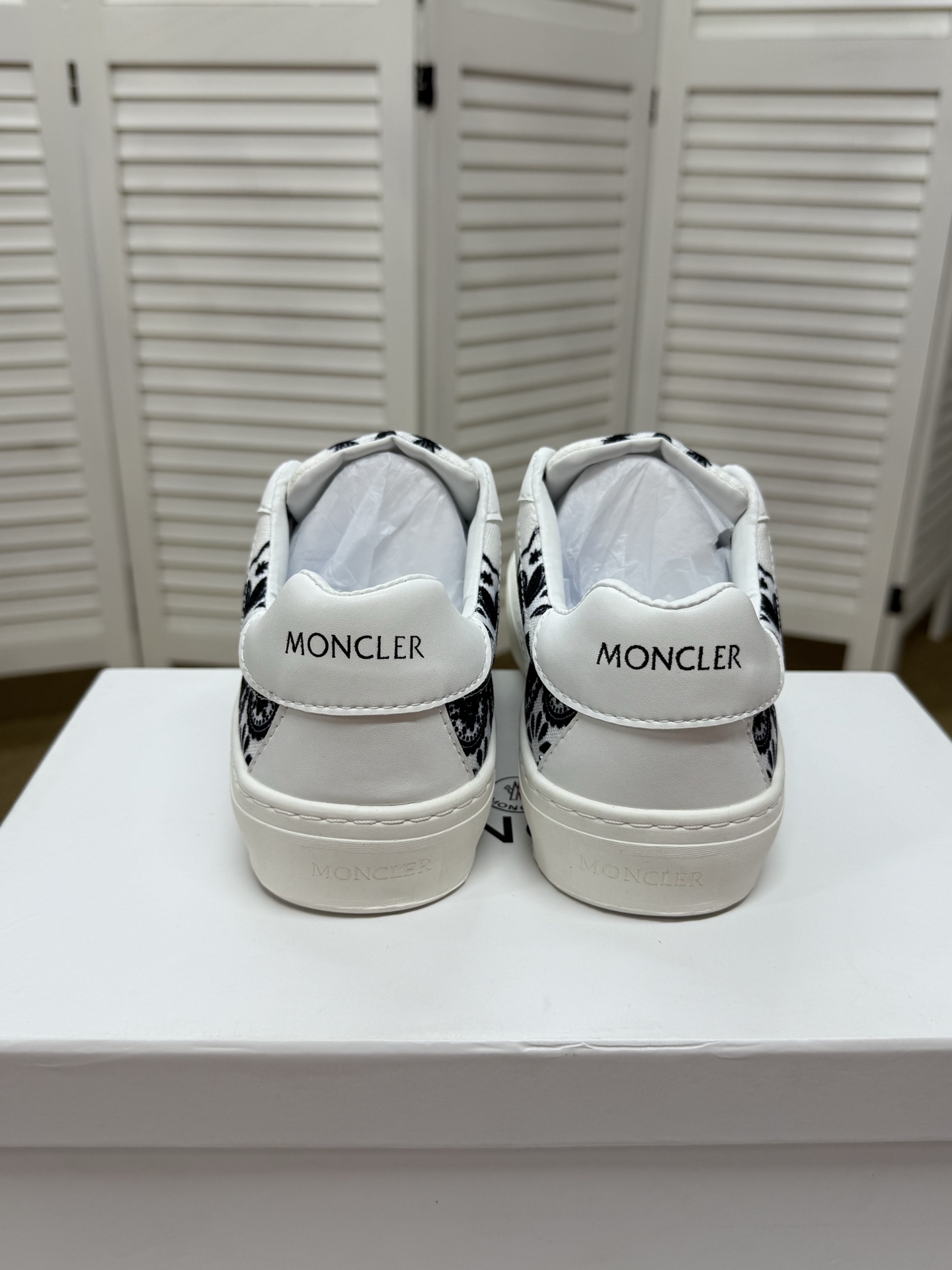 Moncler shoe