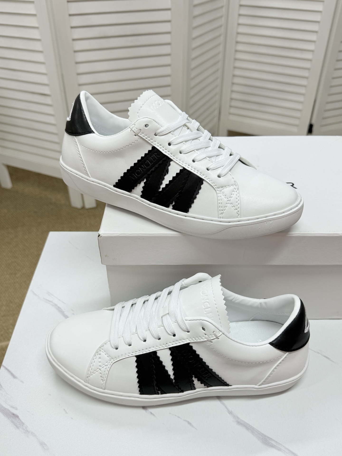 Moncler shoe