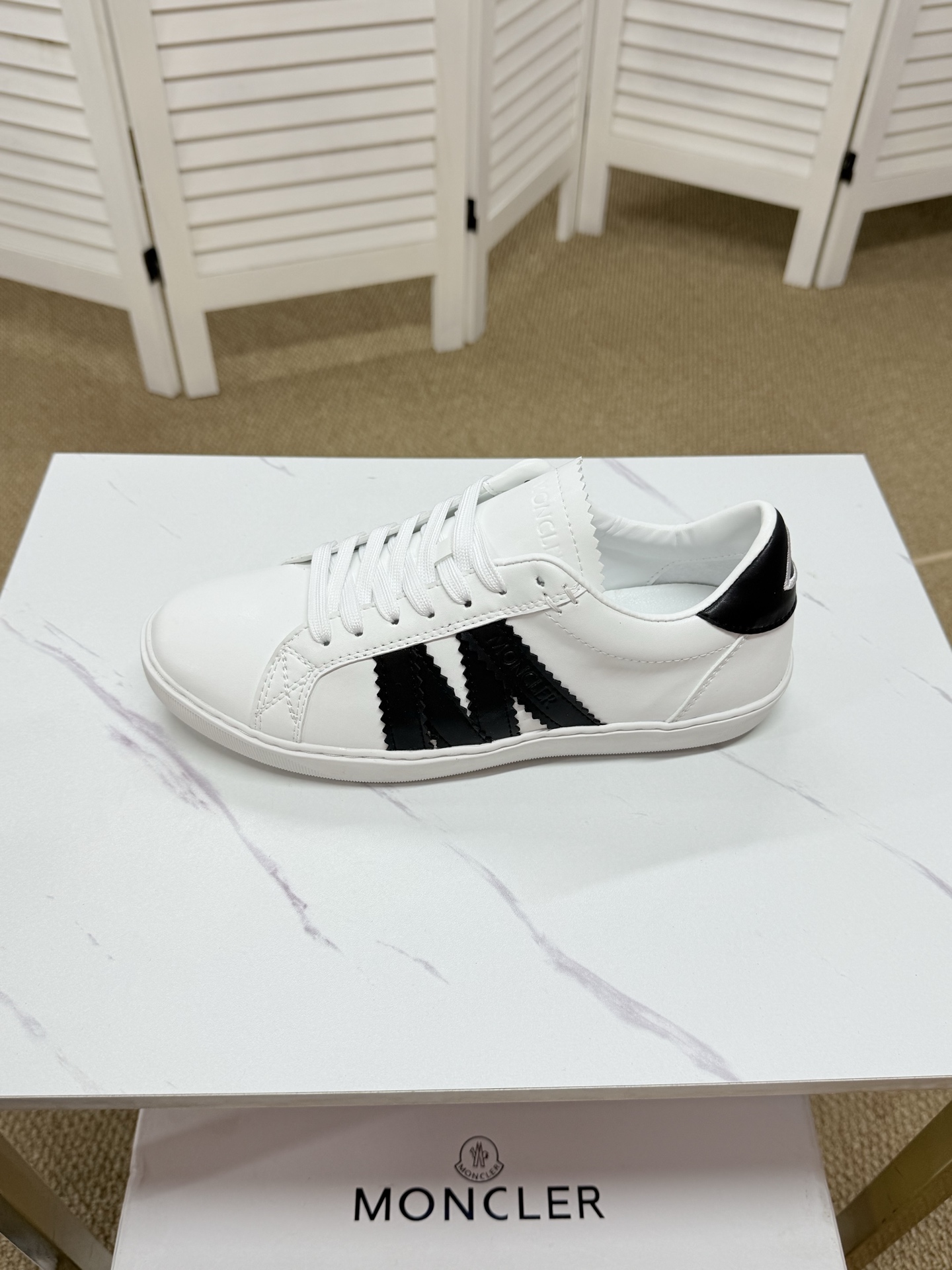 Moncler shoe