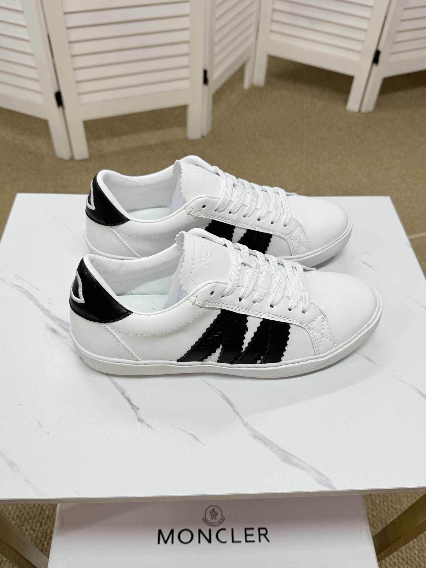 Moncler shoe