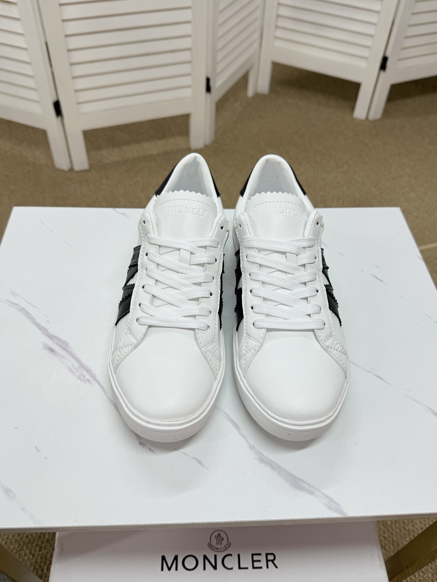 Moncler shoe