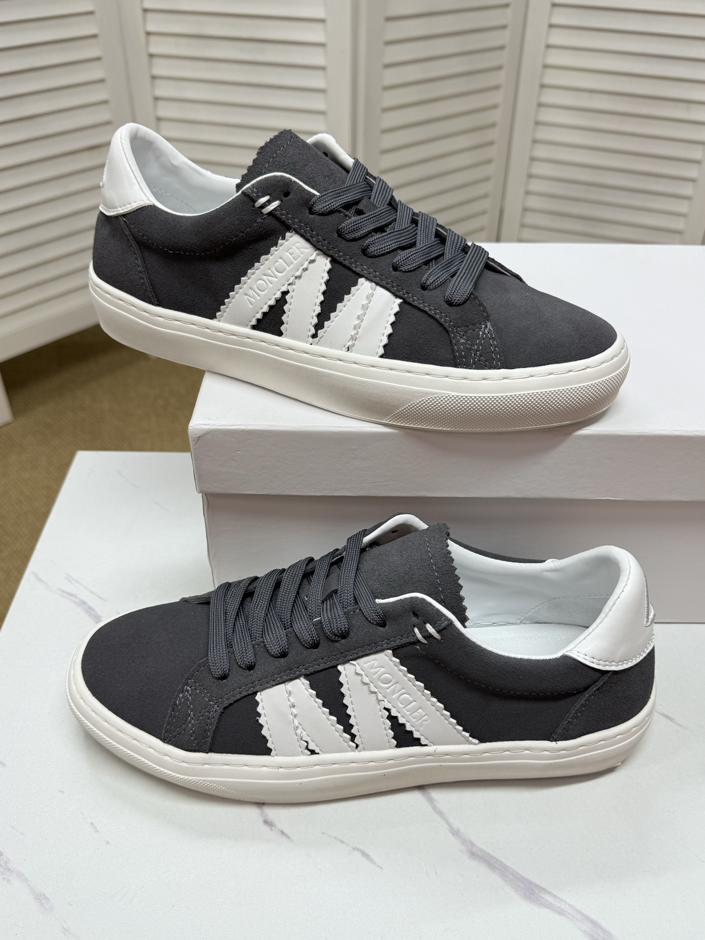 Moncler shoe