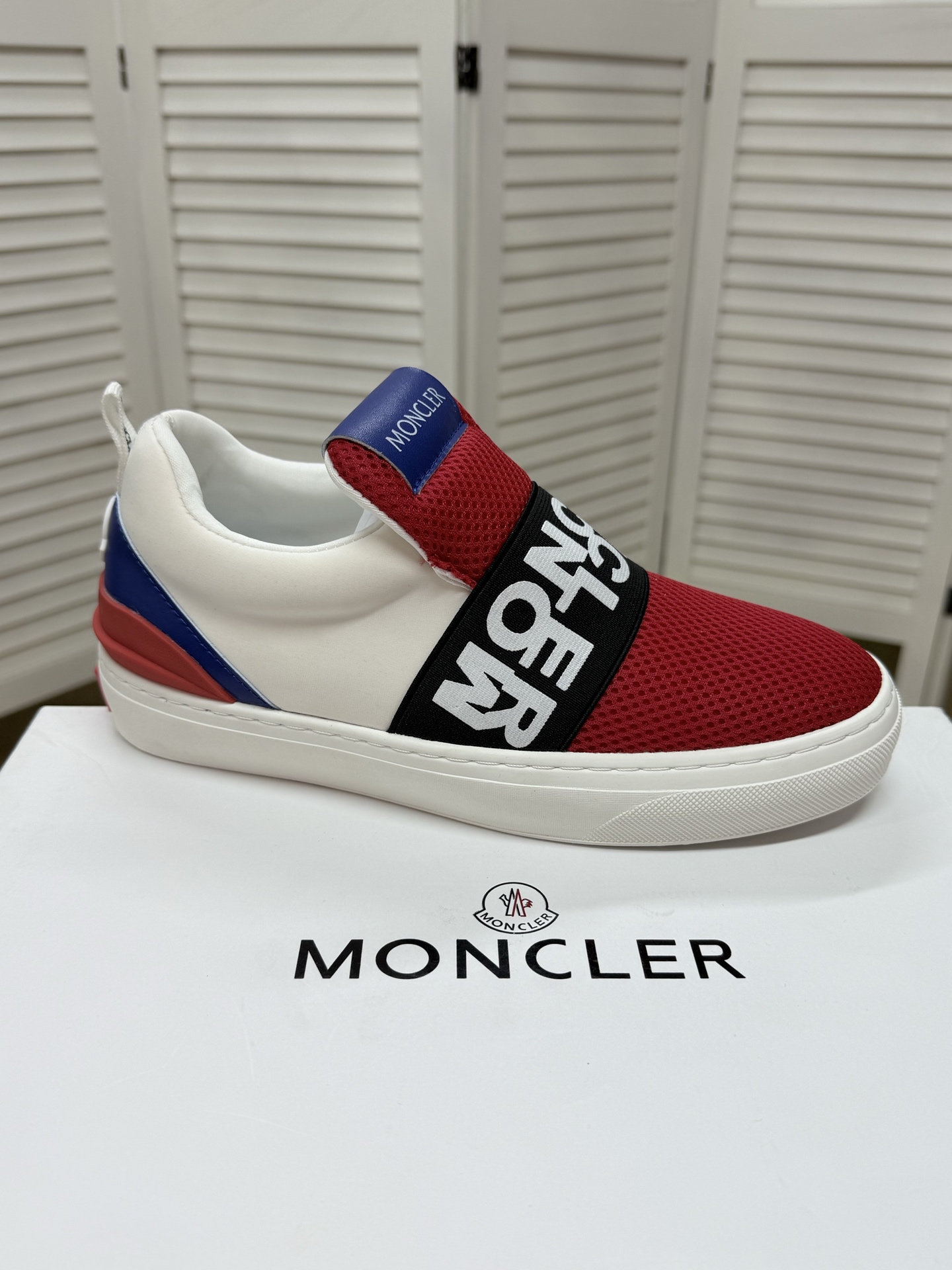 Moncler shoe