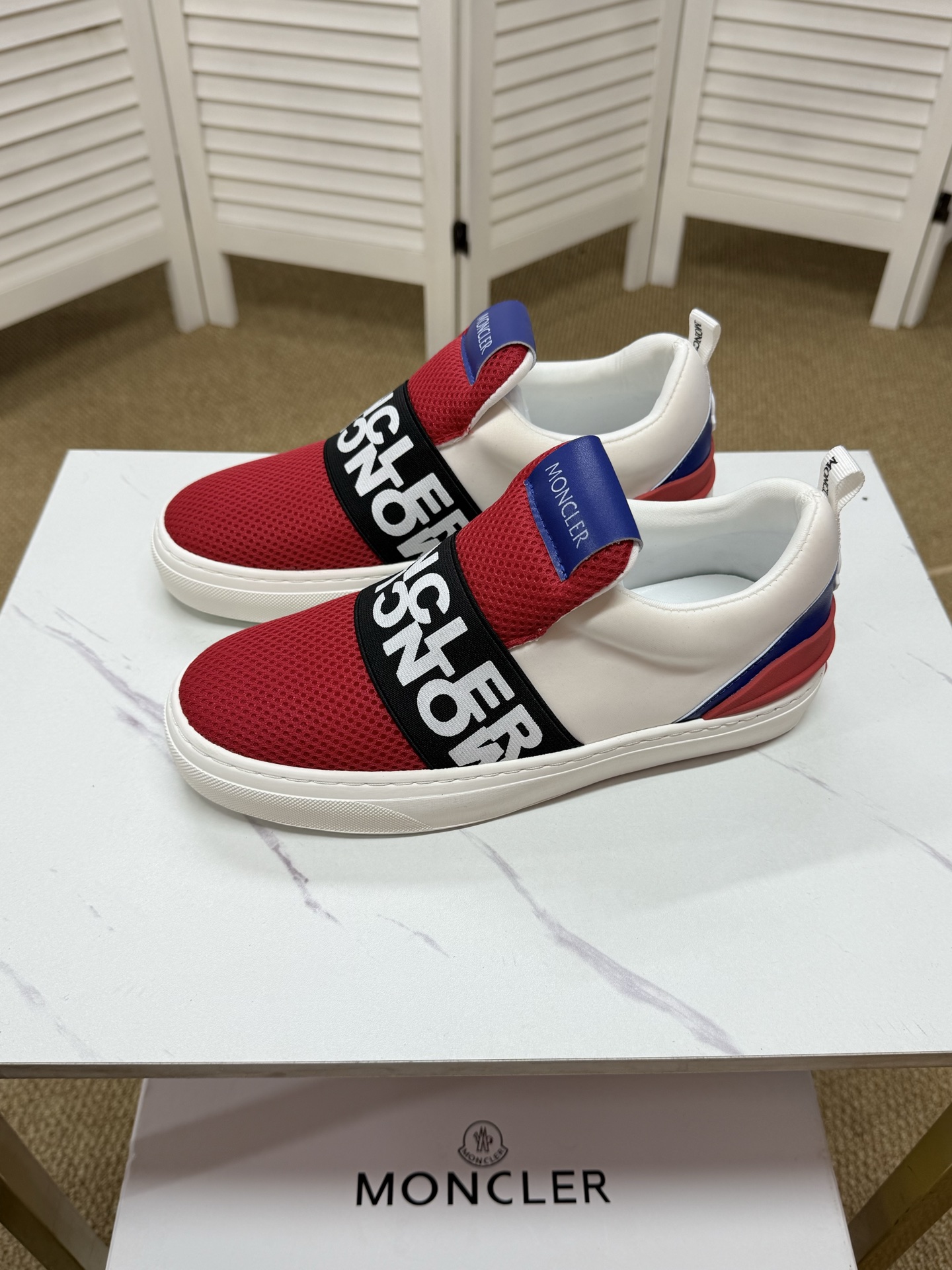 Moncler shoe