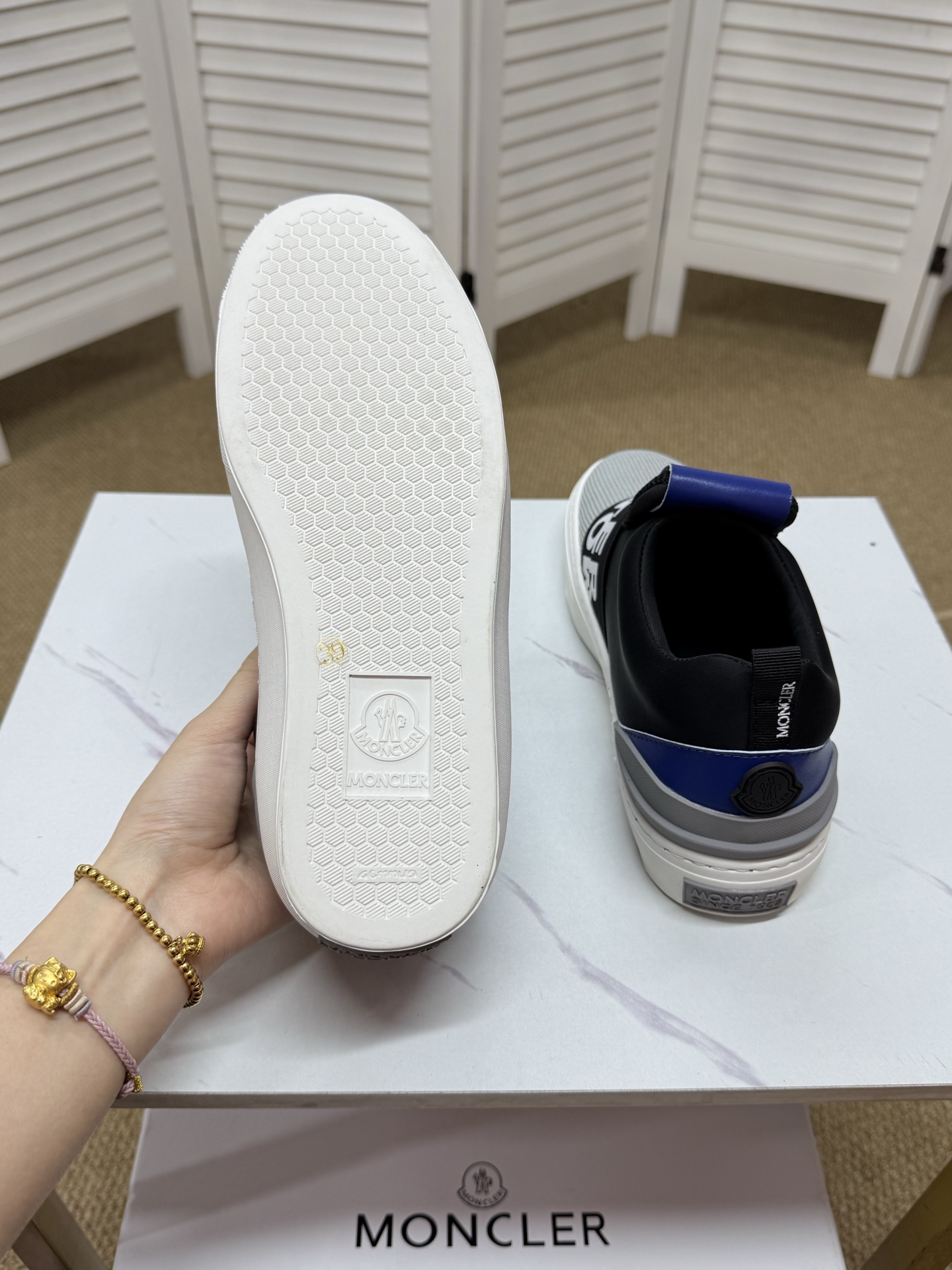 Moncler shoe